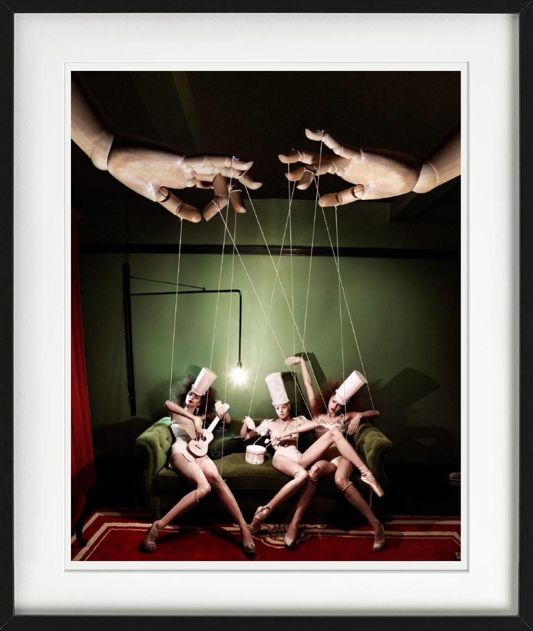 Kristian Schuller, Puppen, Kunstfotografie, 2010 im Angebot 4