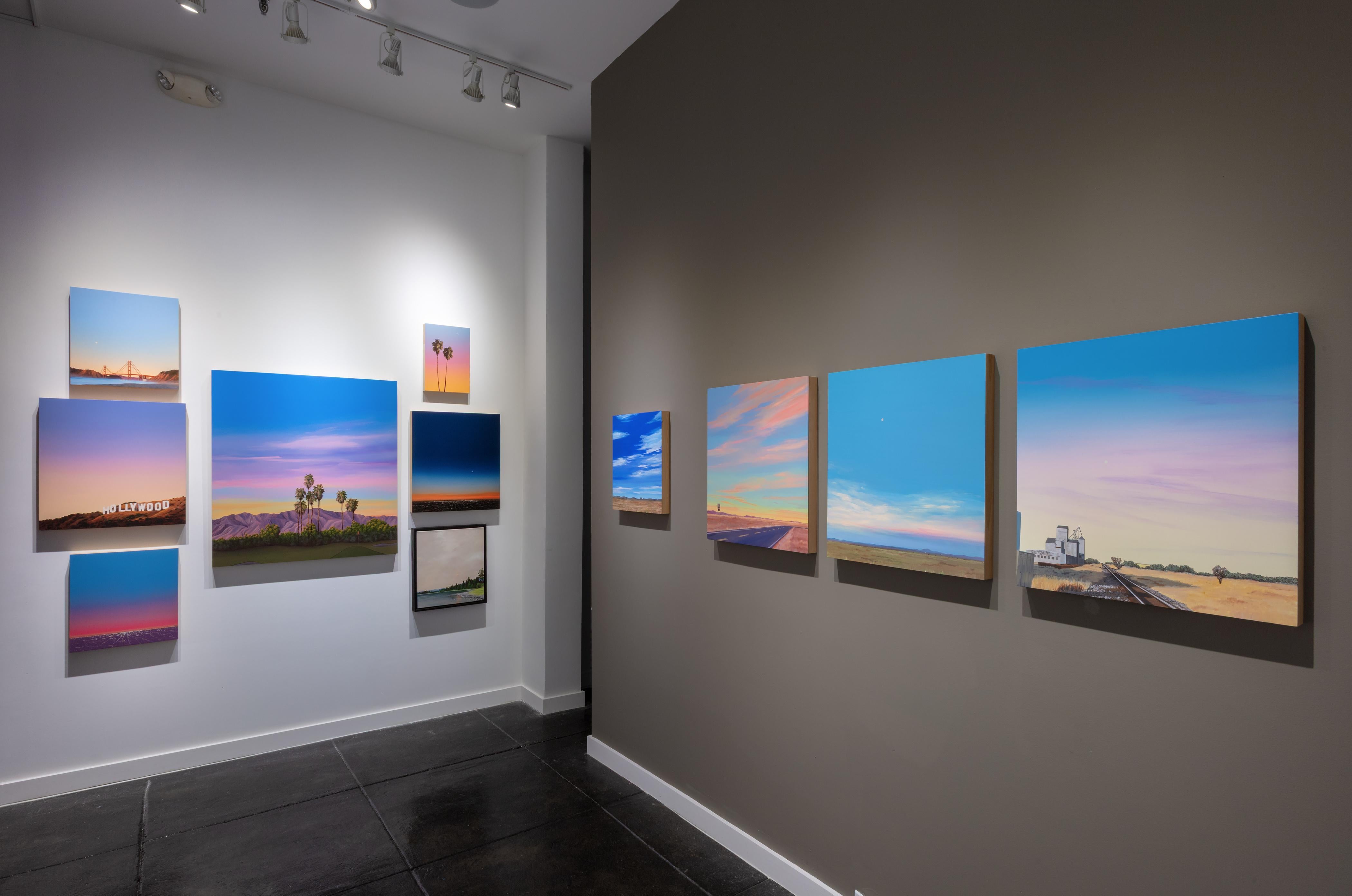 Route 66 (Golden Hour) - Contemporain Painting par Kristin Moore