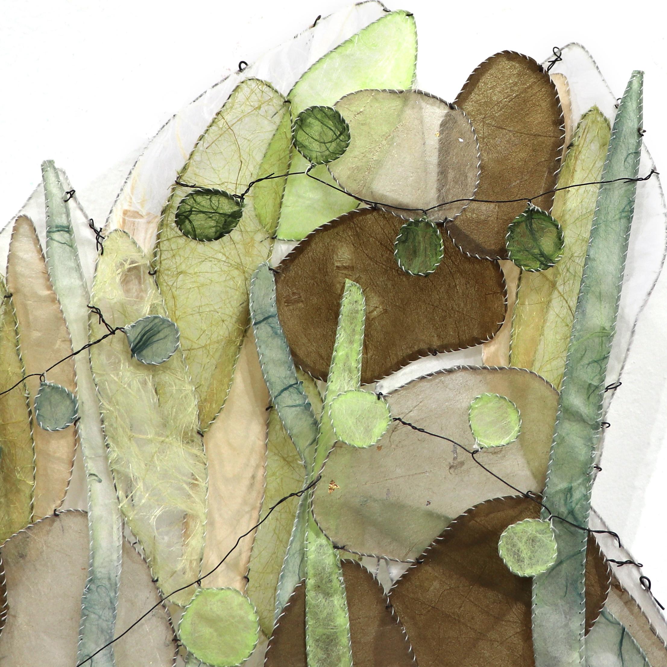 Natural / Antinatural L - Obra de arte escultórica en técnica mixta en venta 2