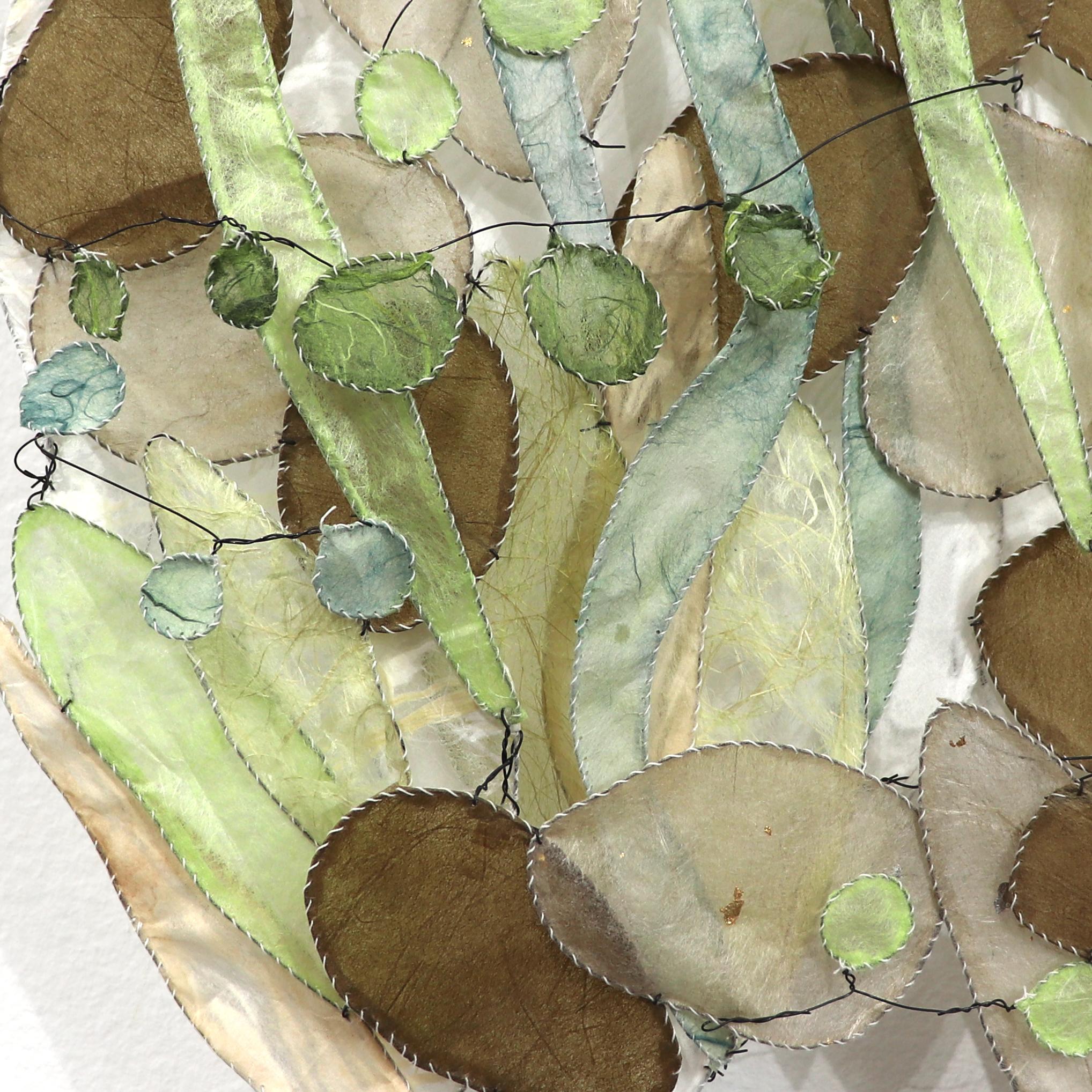 Natural / Antinatural L - Obra de arte escultórica en técnica mixta en venta 4