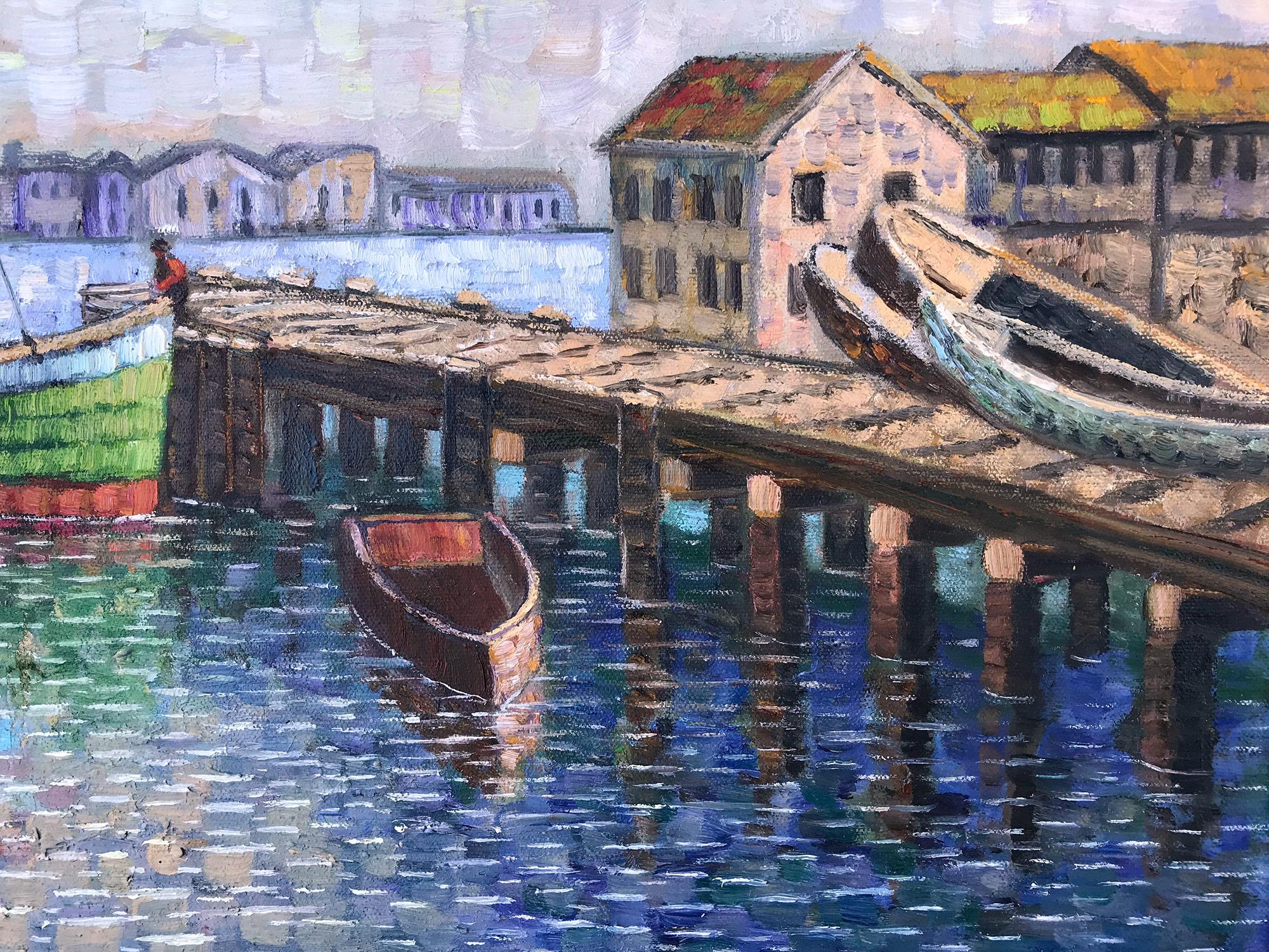 Una splendida rappresentazione di barche attraccate in un porto di Cape Cod. Nemethy utilizza un'audace tecnica impressionistica con un uso massiccio della pittura e meravigliose impressioni. Con i colori unici del Nord Est, possiamo percepire