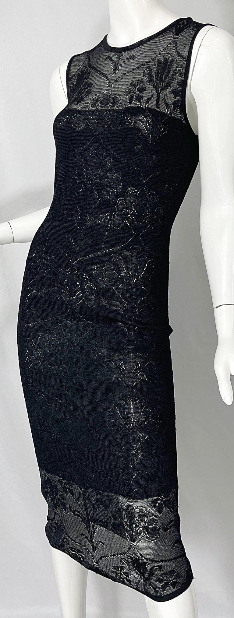 green emerald velvet dress S/M) 90s/Y2K Sue Wong Beaded Floral Applique Silk Midi Dress – The Clothing  Warehouse main image 1