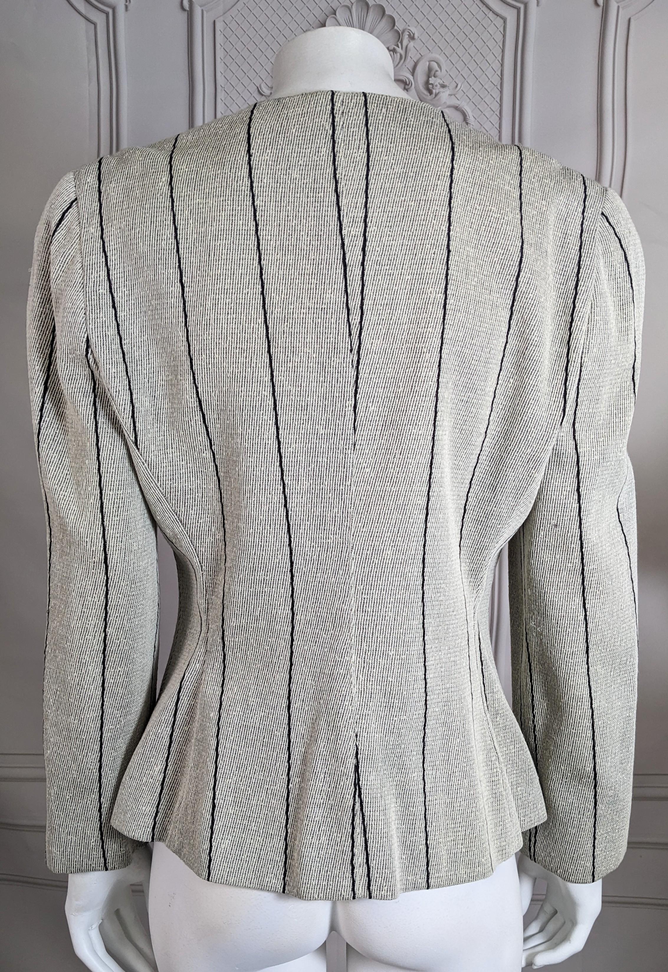 Krizia Bakelite Heart Blazer In Good Condition For Sale In New York, NY