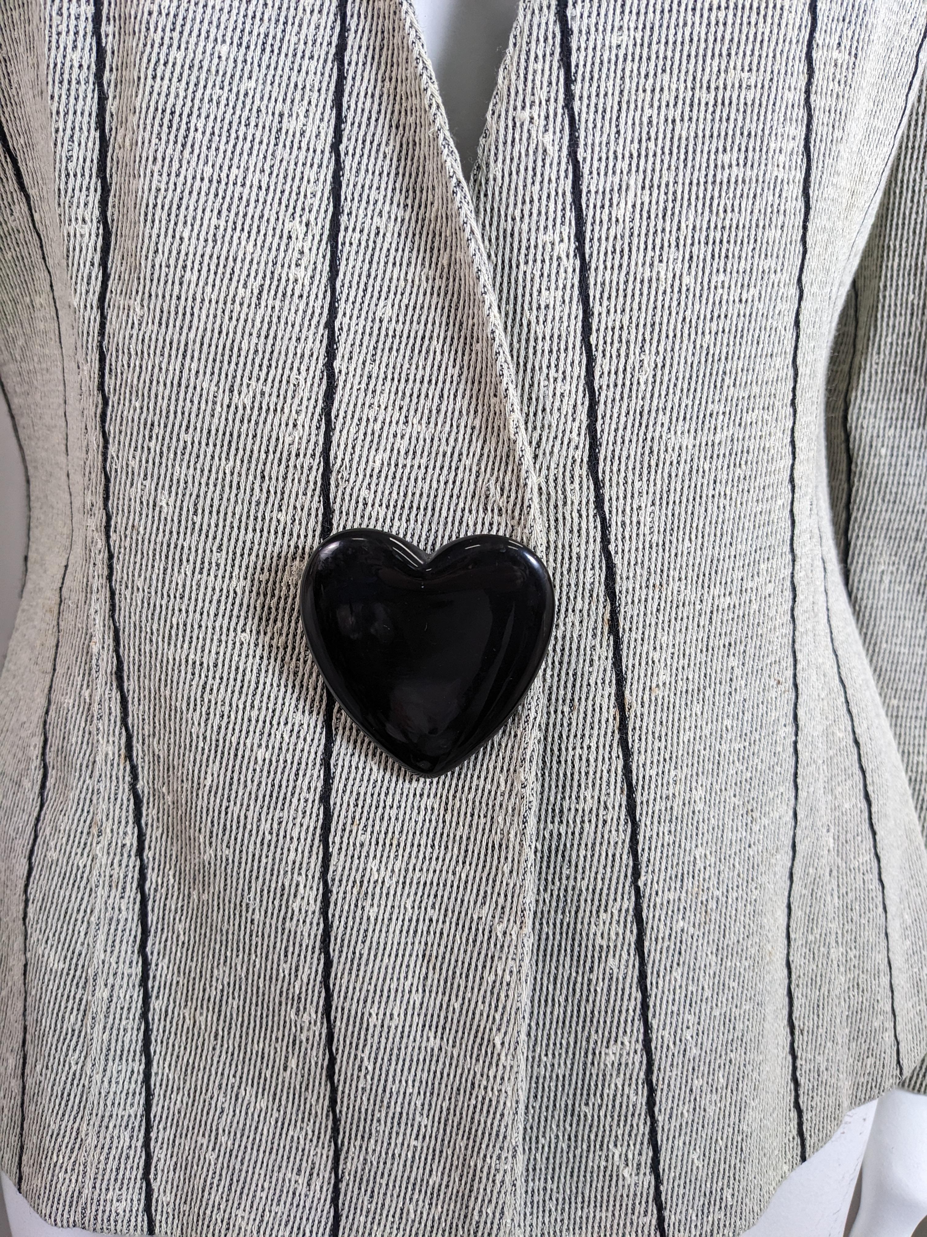 Krizia Bakelite Heart Blazer For Sale 2
