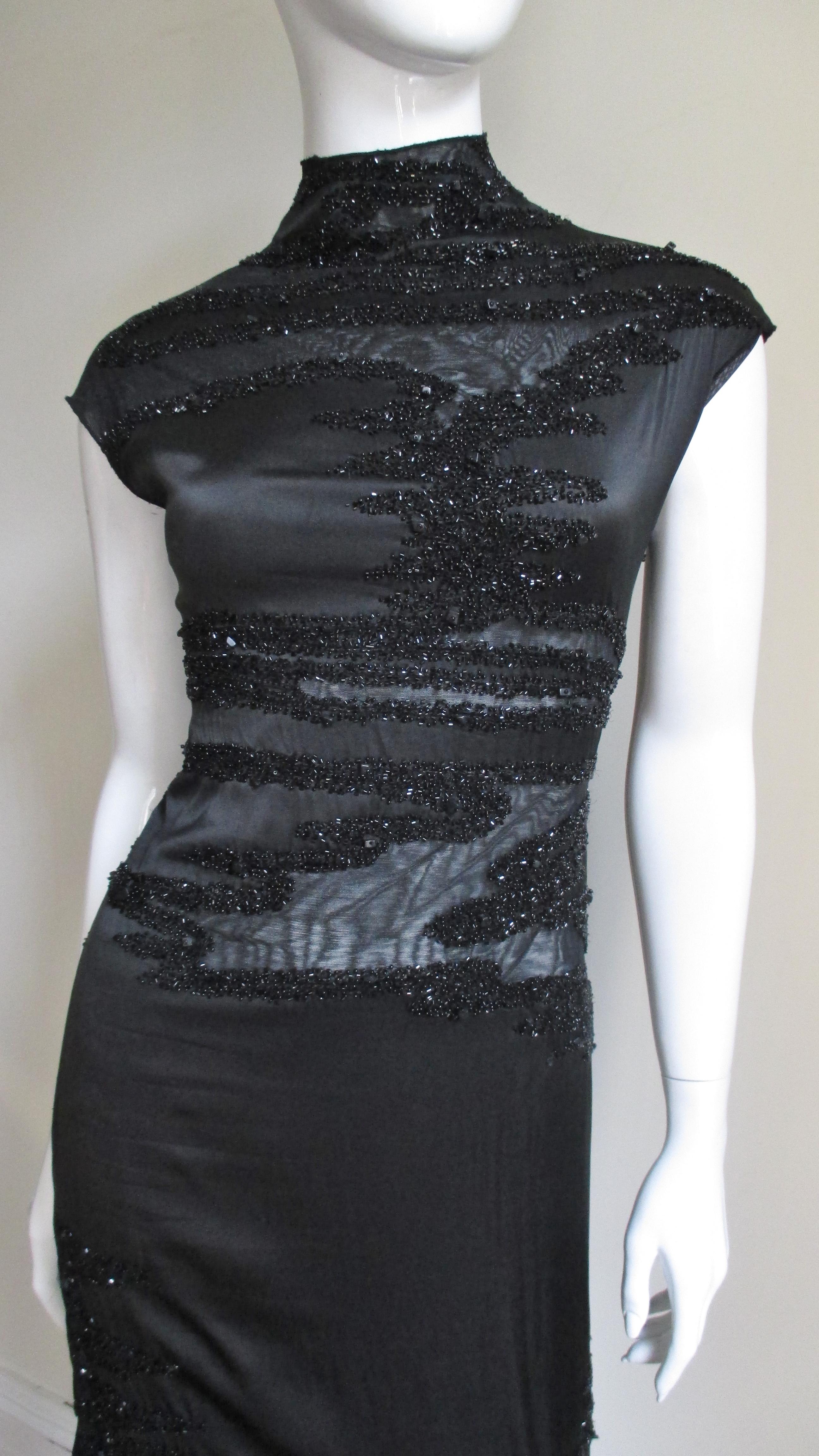 Noir  Krizia - Robe avec découpes bordées de perles en vente
