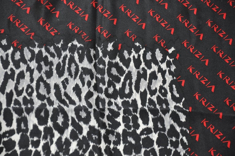 Krizia Majestic Black & Steel Gray Leopard Print Silk Scarf For Sale 2