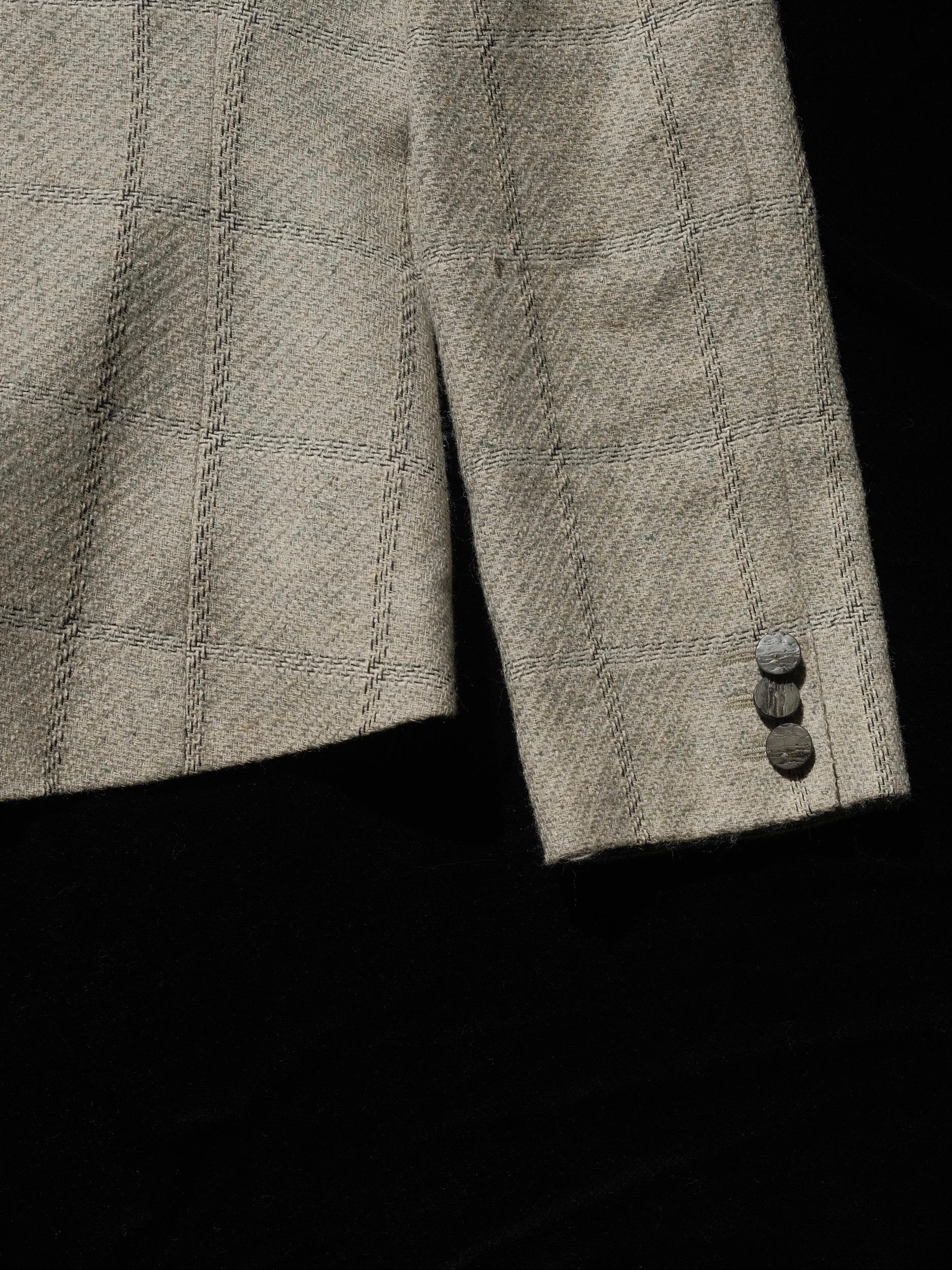Krizia Veste en laine et soie à carreaux des années 1980, taille 42 en vente 8