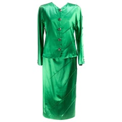 Krizia shining-green suit