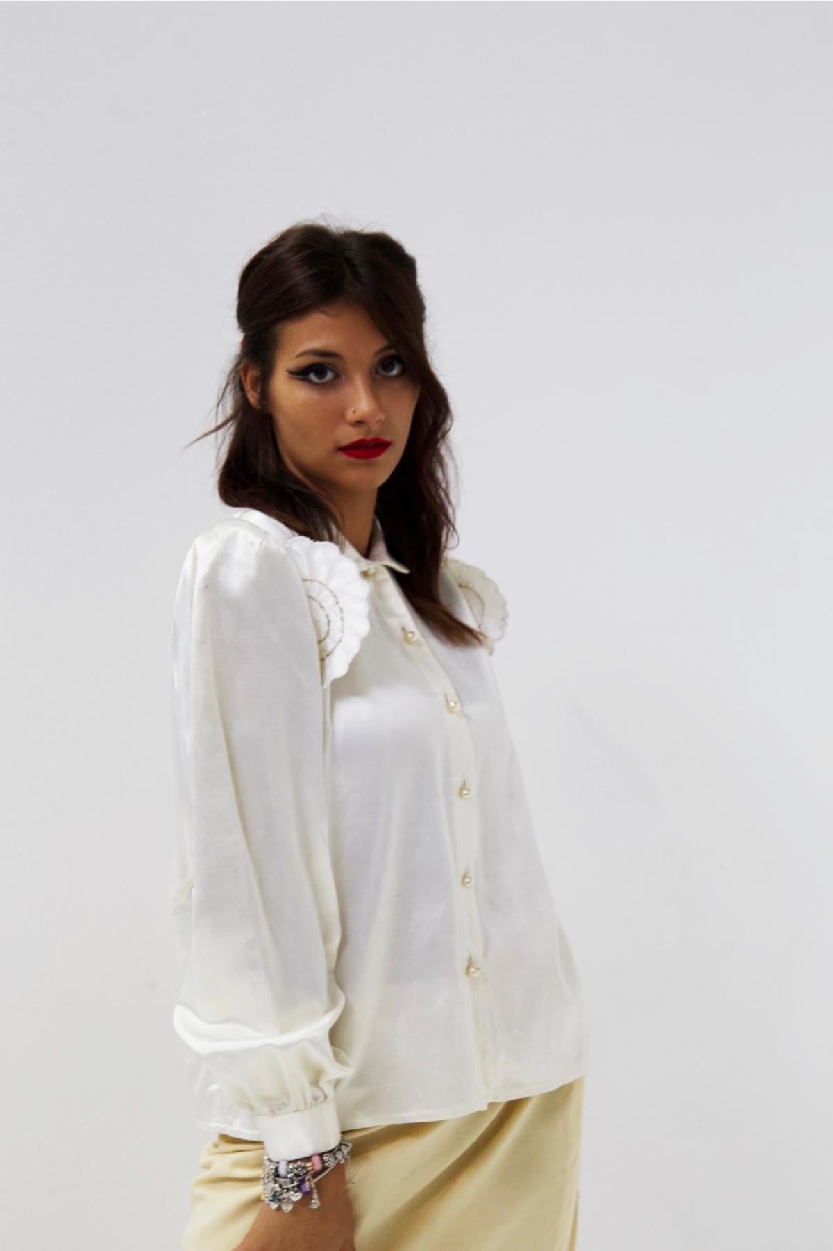 Krizia Vintage Glossy White Viscose Shirt For Sale 2