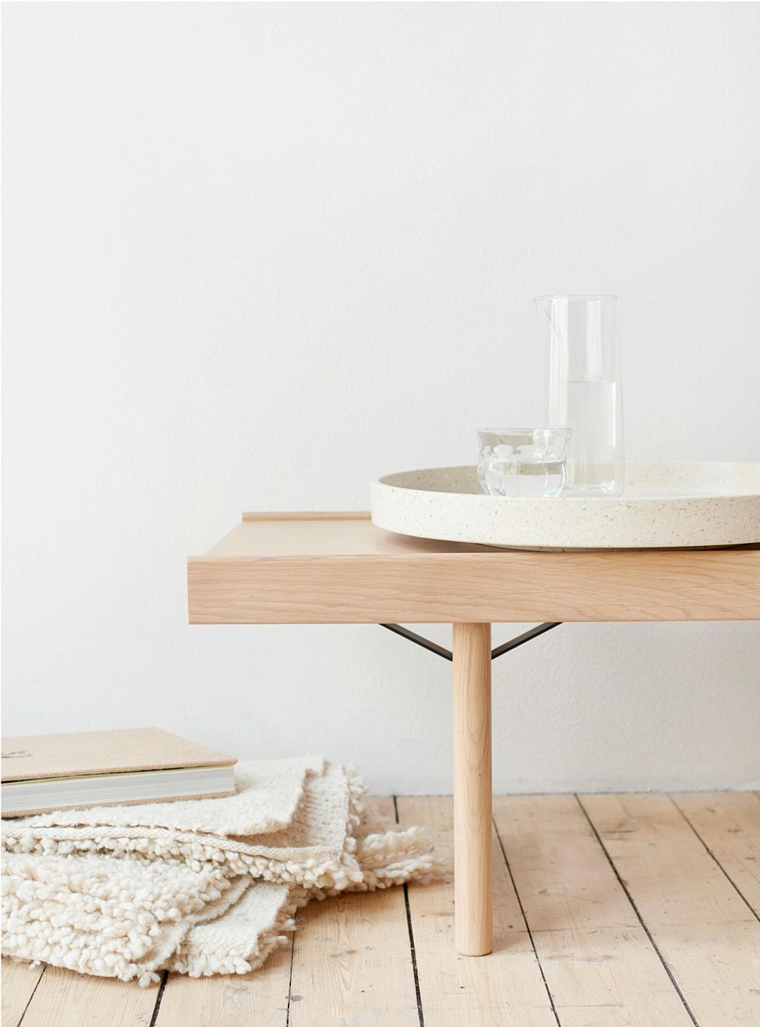 Krobo 150 / Bench
by Torbjon Afdal

Bench in laminated lacquered oak, walnut or fully coloured black oak. Base in solid wood. Available in two heights and three lengths.

Made in Norway.

Dimensions: Inches (D x W x H)
14.56