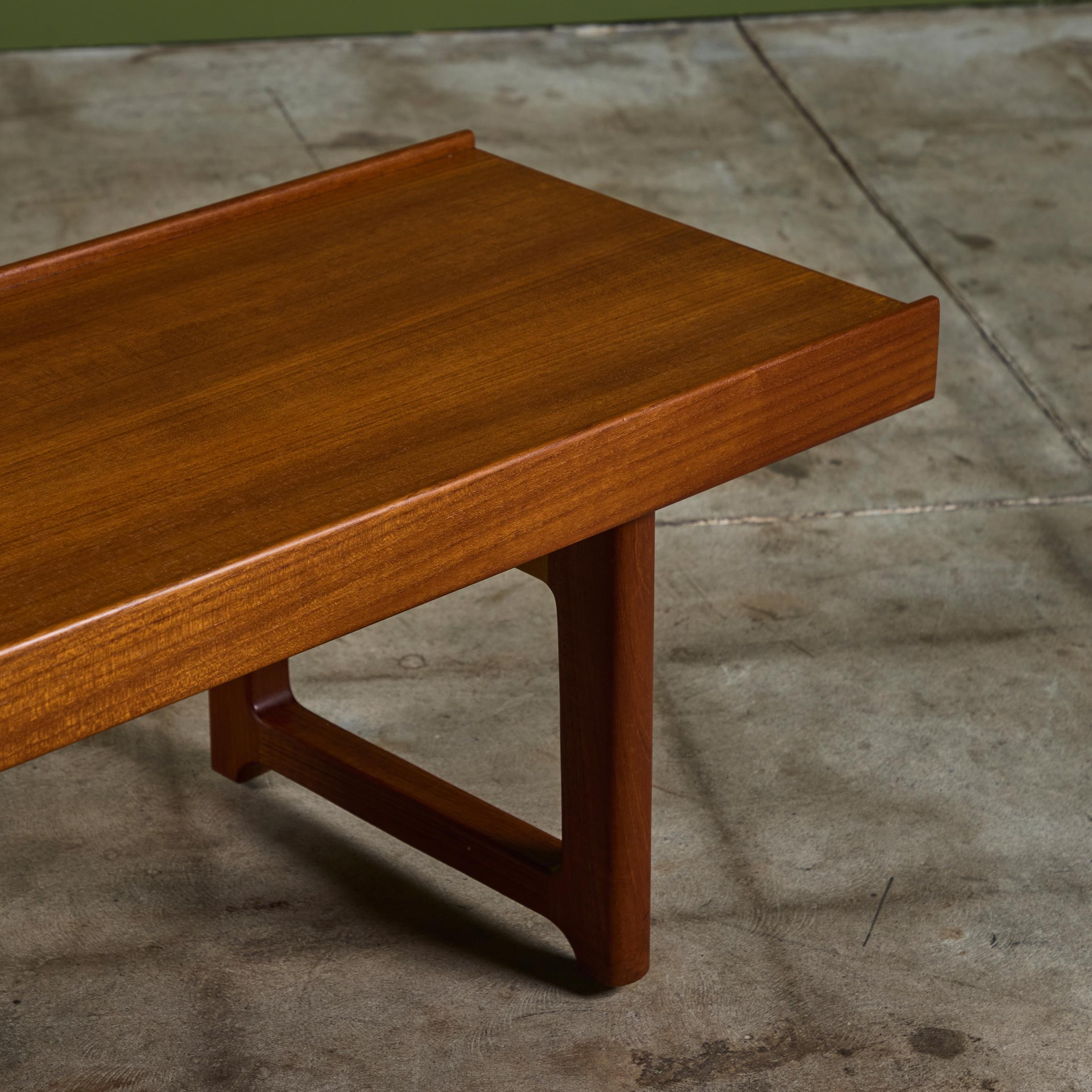 ‘Krobo’ Teak Bench by Torbjørn Afdal 5