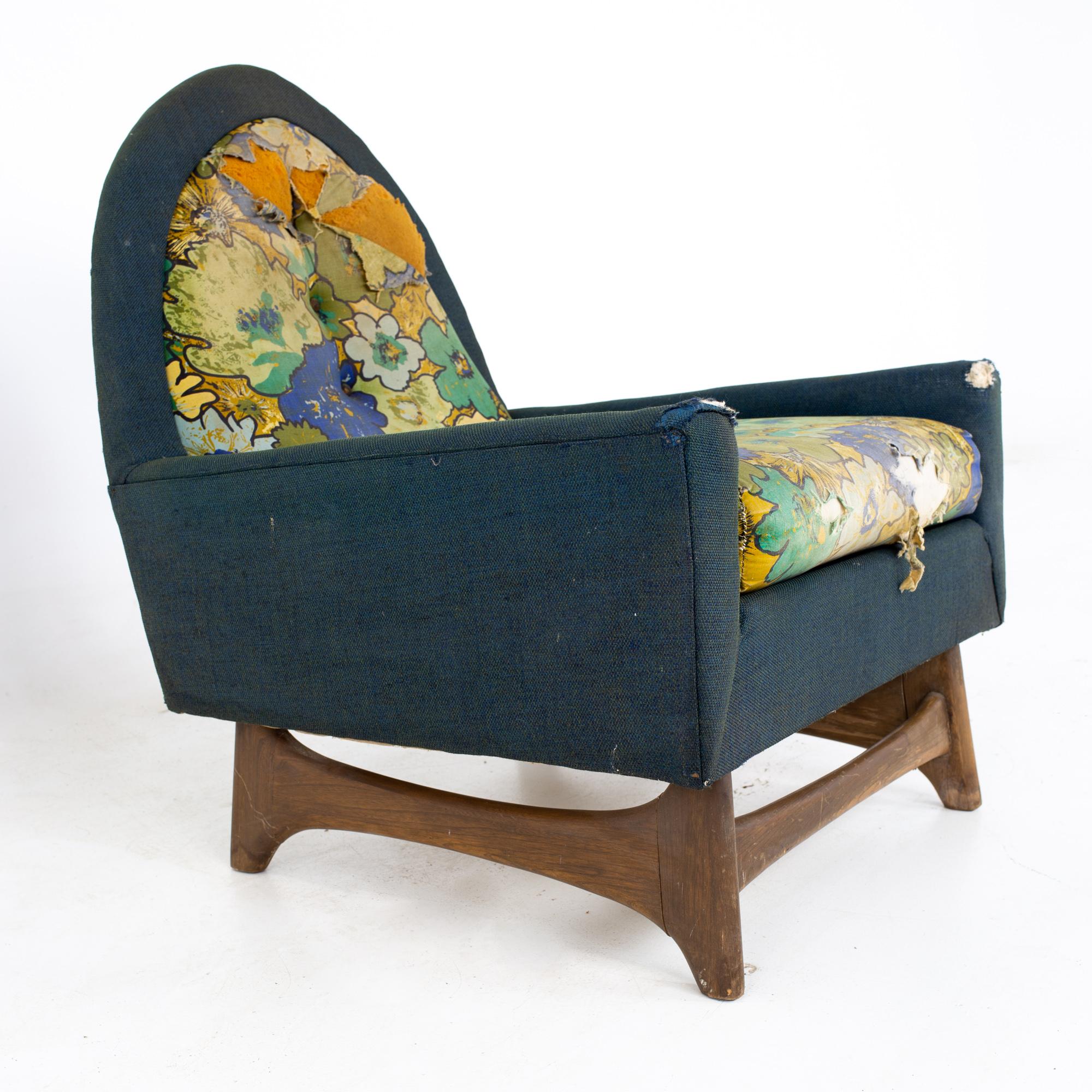 American Kroehler Adrian Pearsall Style Mid Century Lounge Chair For Sale