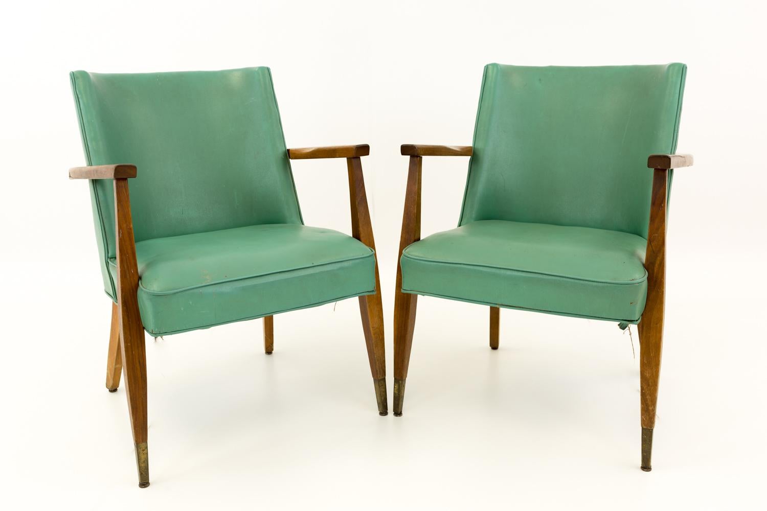 Kroehler Midcentury Occasional Lounge Chairs, Pair In Good Condition In Countryside, IL