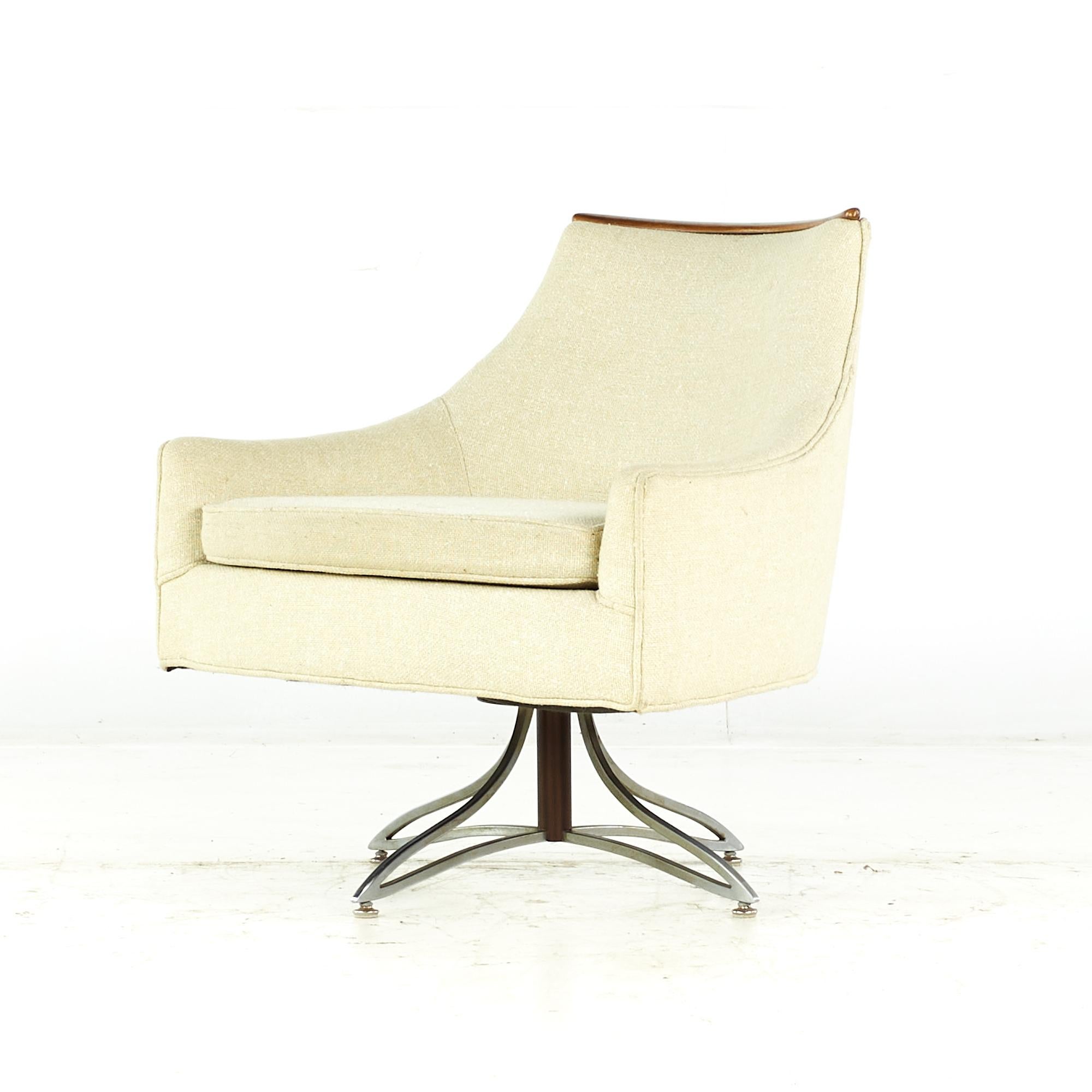 Kroehler Mid Century Swivel Lounge Chairs, Pair For Sale at 1stDibs