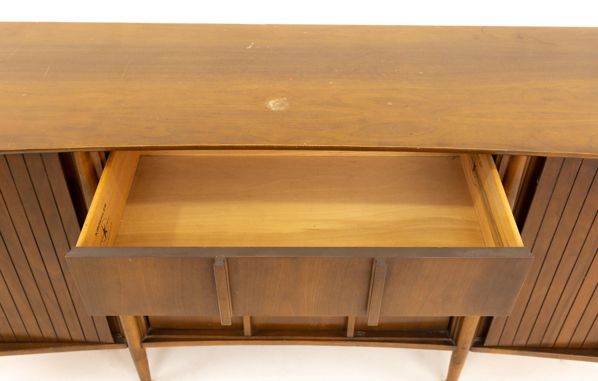 Late 20th Century Kroehler Midcentury Walnut 9-Drawer Bow Front Lowboy Dresser