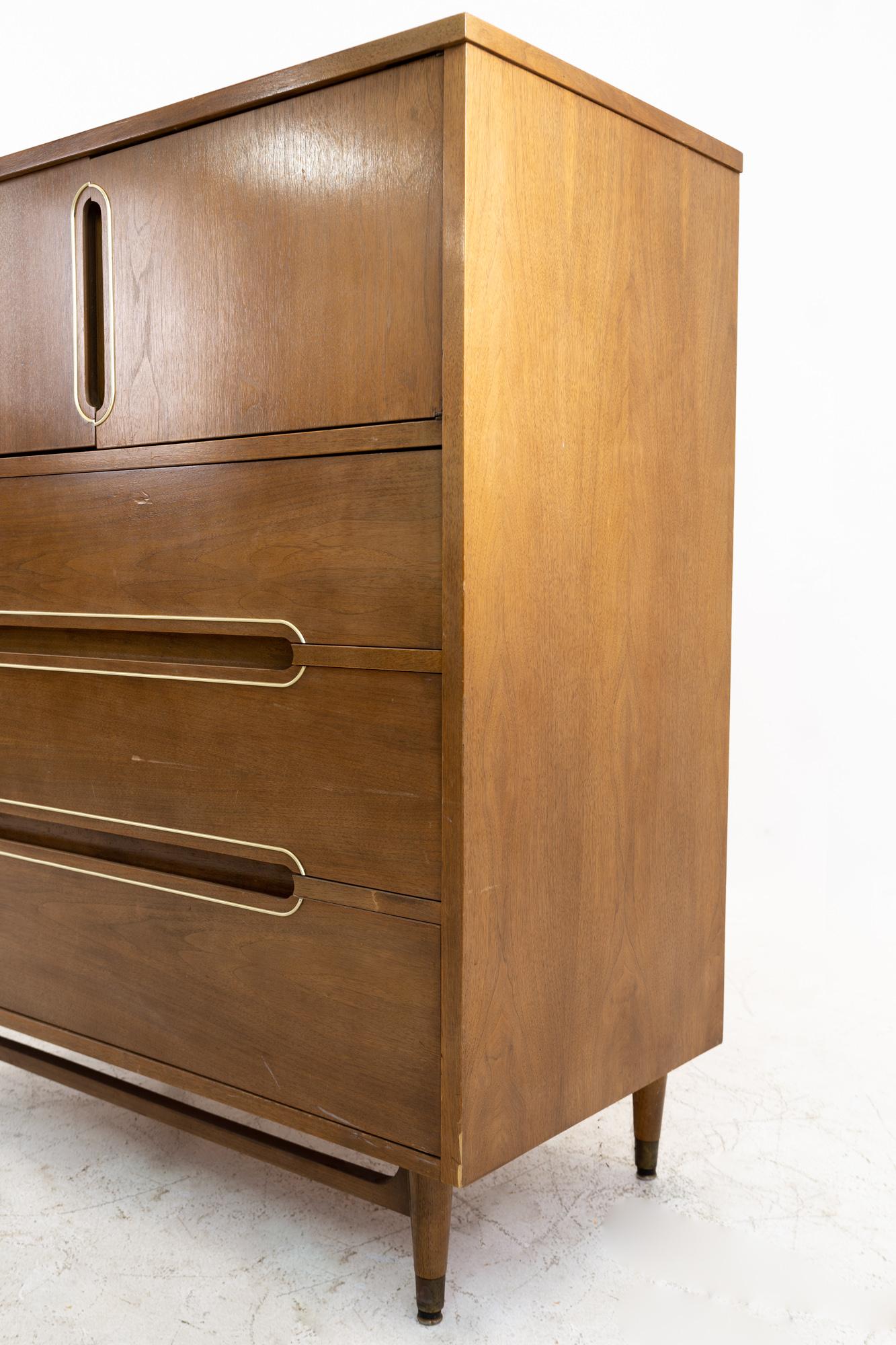 Mid-Century Modern Kroehler Mid Century Walnut & Brass 5 Drawer Highboy Dresser