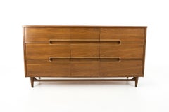 Kroehler Mid Century Walnut and Brass 9-Drawer Lowboy Dresser