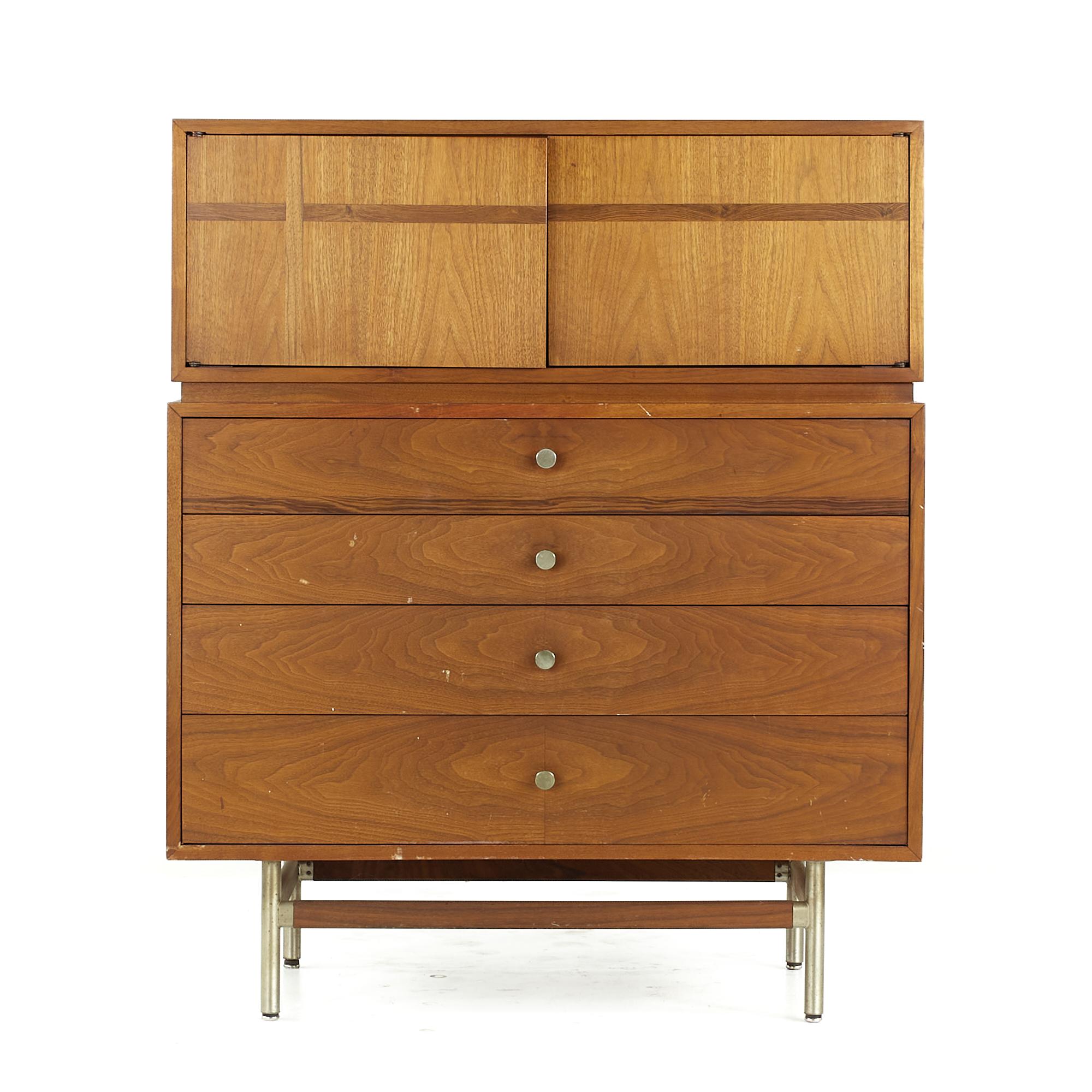 Kroehler Signature midcentury Rosewood and Walnut Highboy Dresser

This highboy measures: 38 wide x 19 deep x 45.75 inches high

All pieces of furniture can be had in what we call restored vintage condition. That means the piece is restored upon