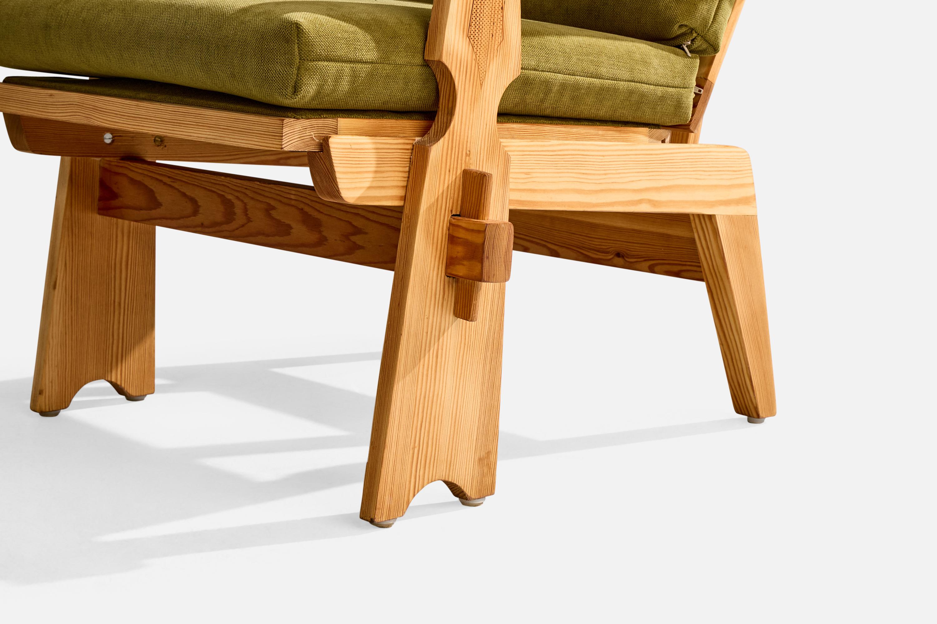 Krogenæs Møbler Attribution, Lounge Chair, Pine, Fabric, Norway, 1960s For Sale 6