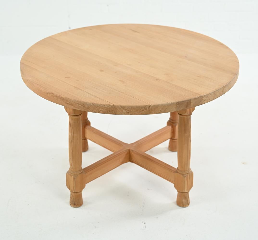 Krogenæs Møbler Norwegian Modern Table & Three Chairs 9