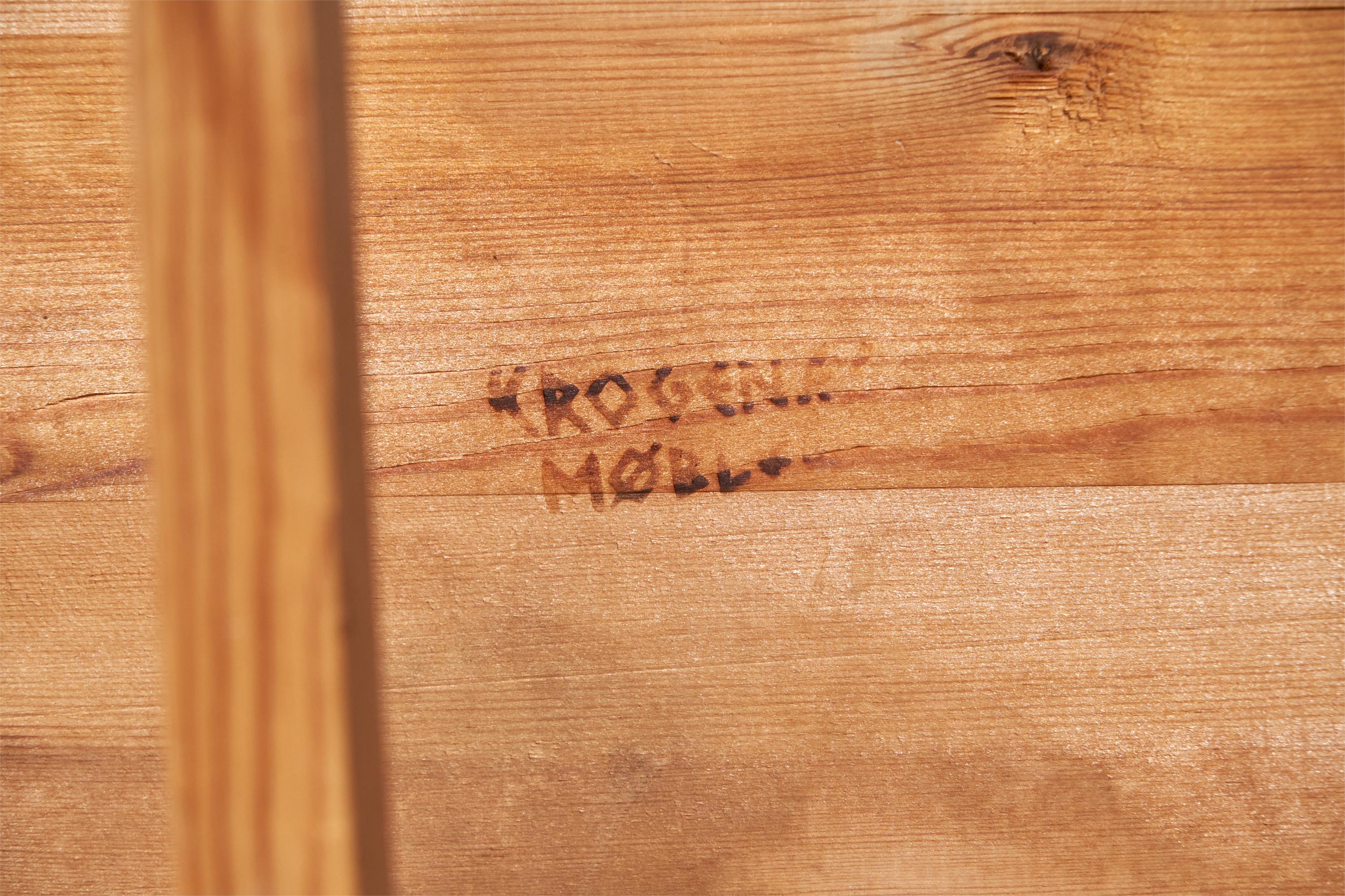 Krogenæs Møbler, tabouret, pin, Norvège, années 1960 en vente 4