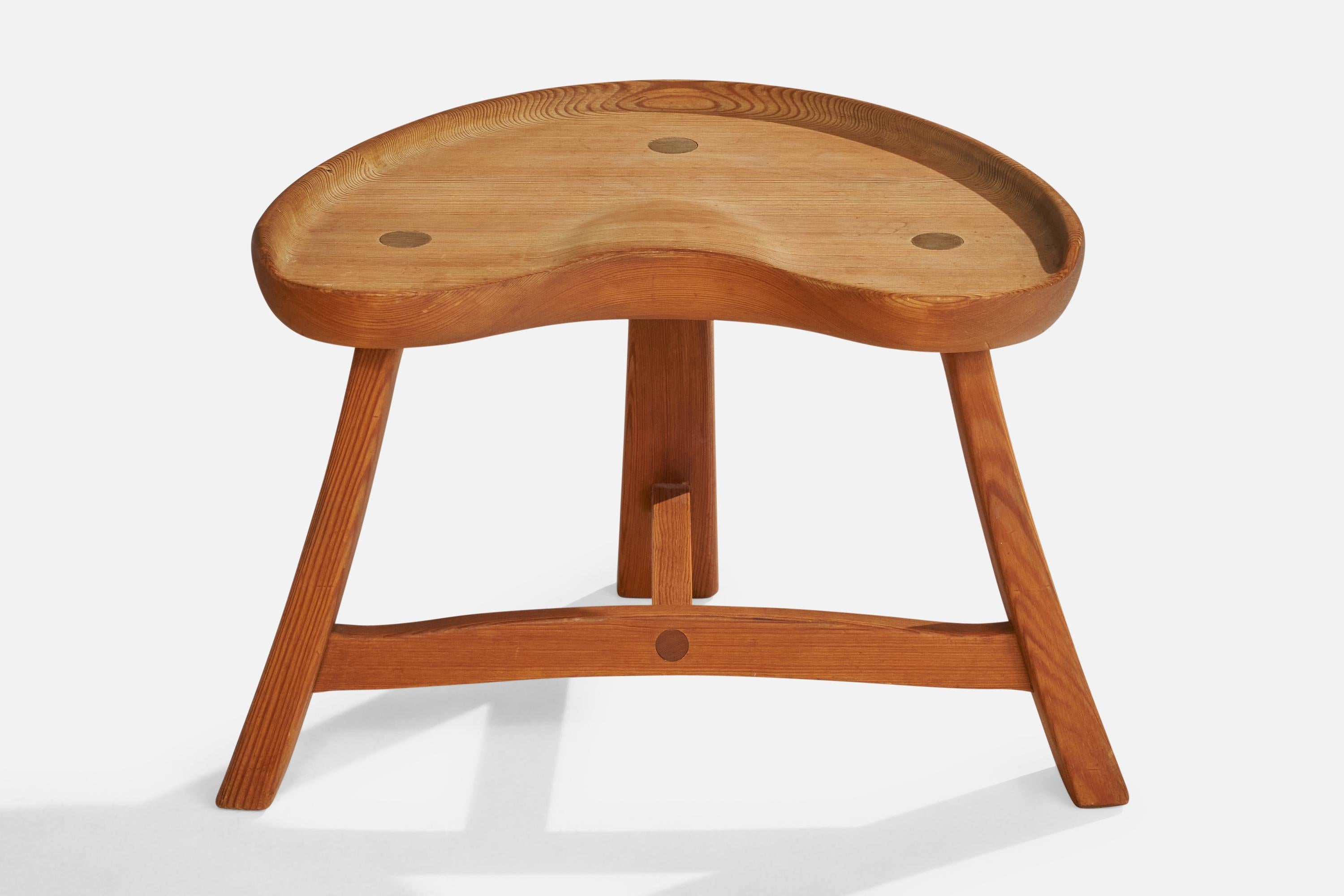 Norvégien Krogenæs Møbler, tabouret, pin, Norvège, années 1960 en vente