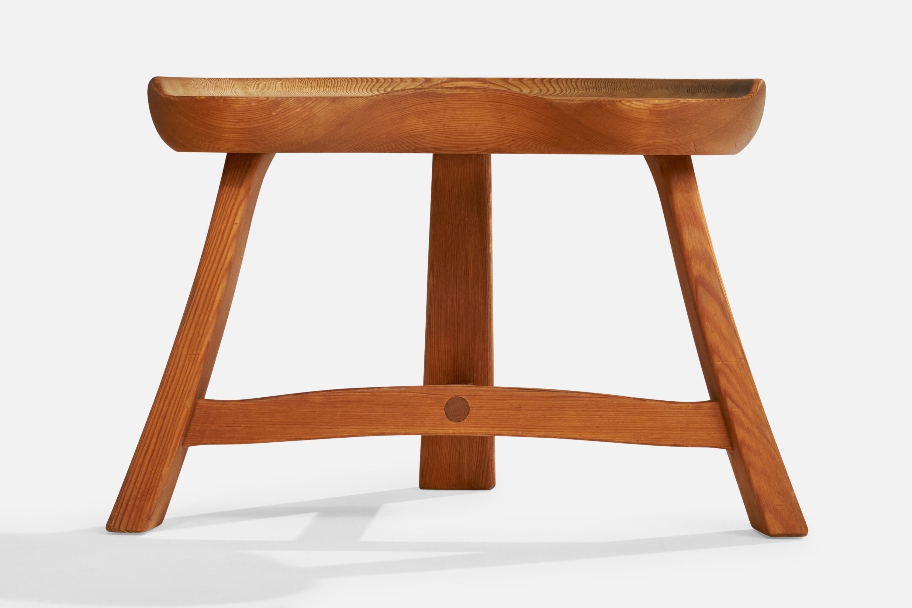 Krogenæs Møbler, tabouret, pin, Norvège, années 1960 Bon état - En vente à High Point, NC