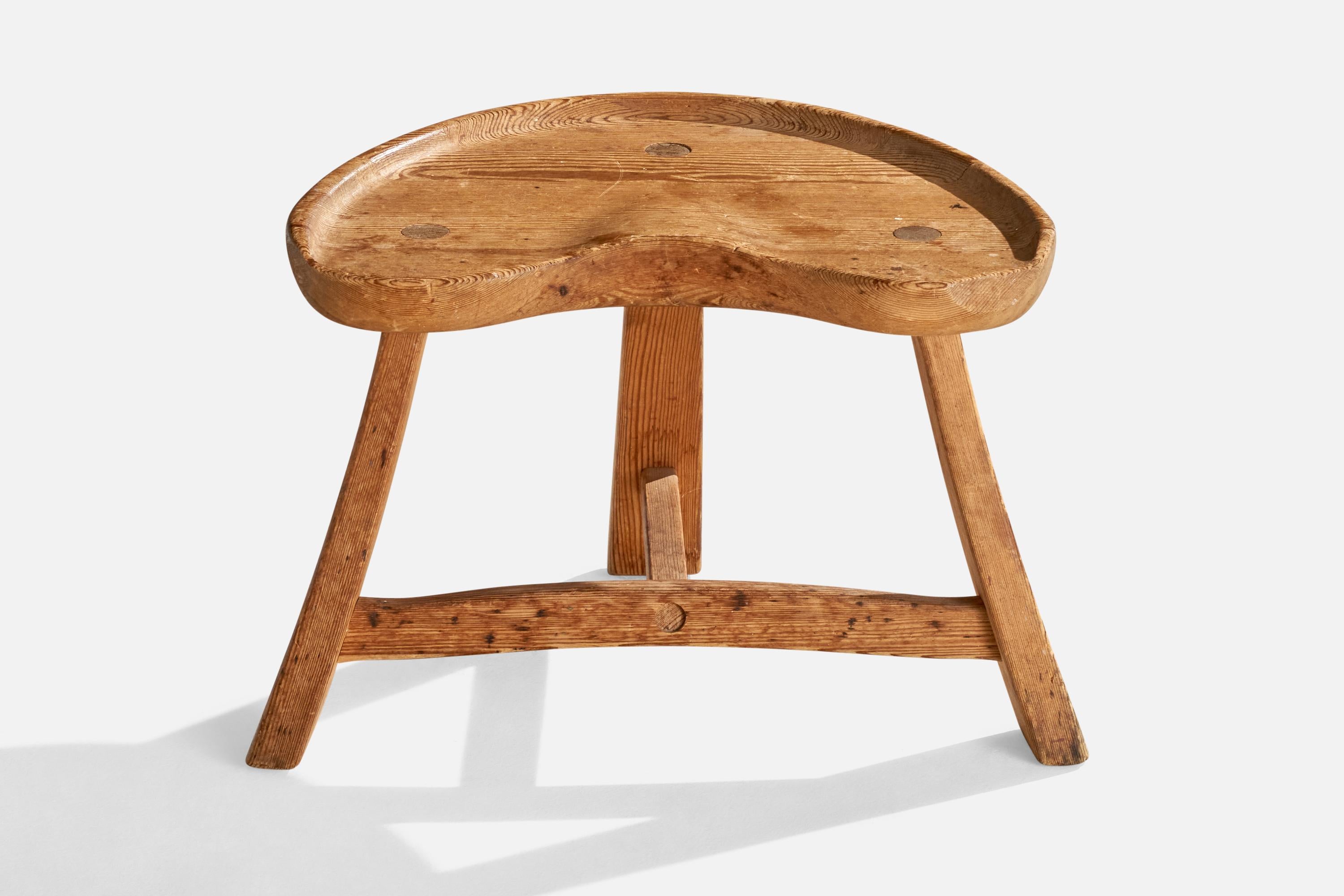 Krogenæs Møbler, tabouret, pin, Norvège, années 1960 État moyen - En vente à High Point, NC