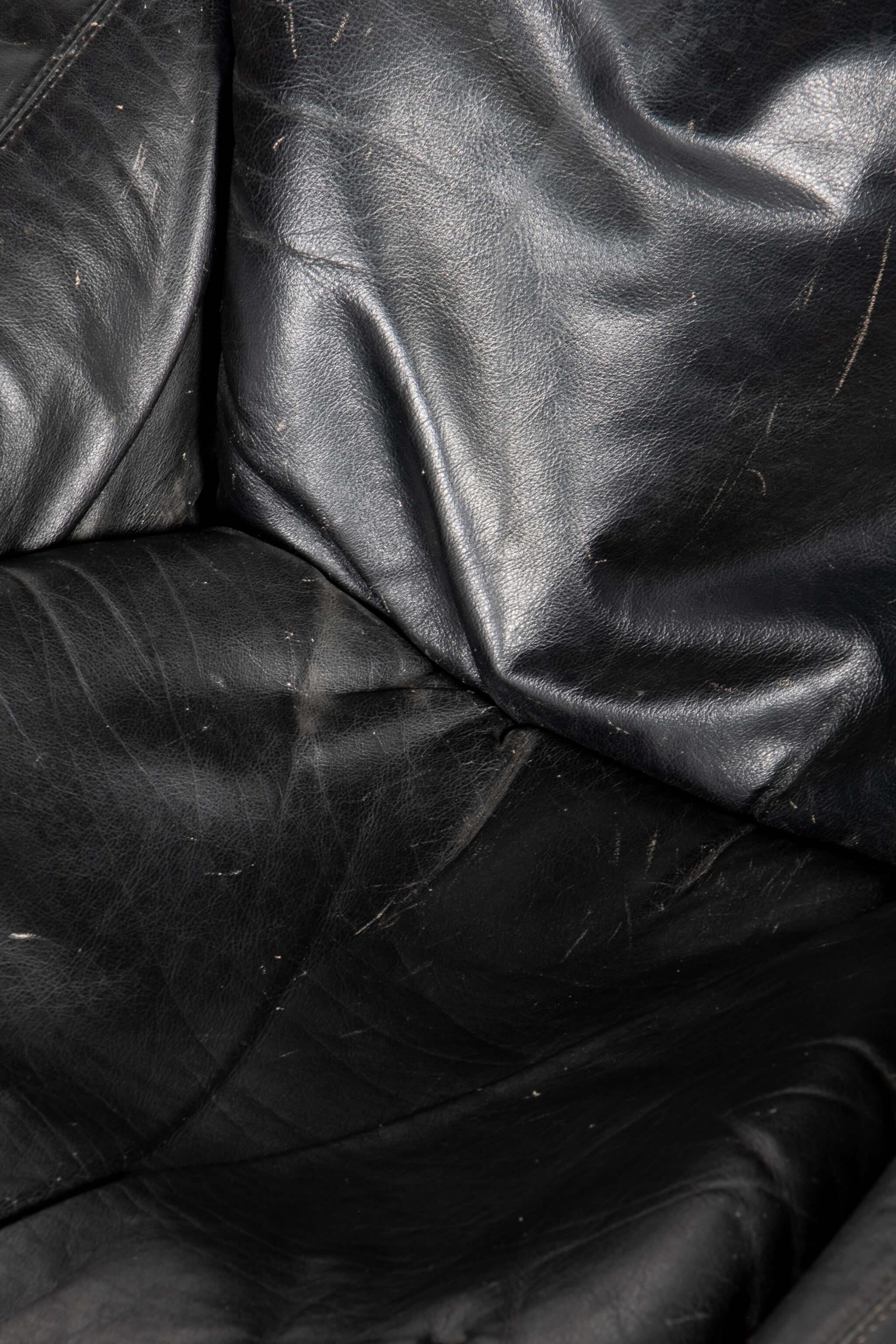 'Kroken' Black Leather Lounge Chair by Ake Fribytter for Nelo Möbel In Good Condition In Toronto, CA