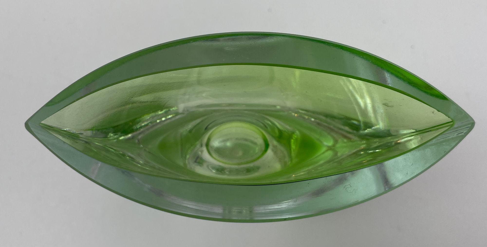 Krosno Poland Vintage Green Art Glass Bud Vase or Candle Holder For Sale 3