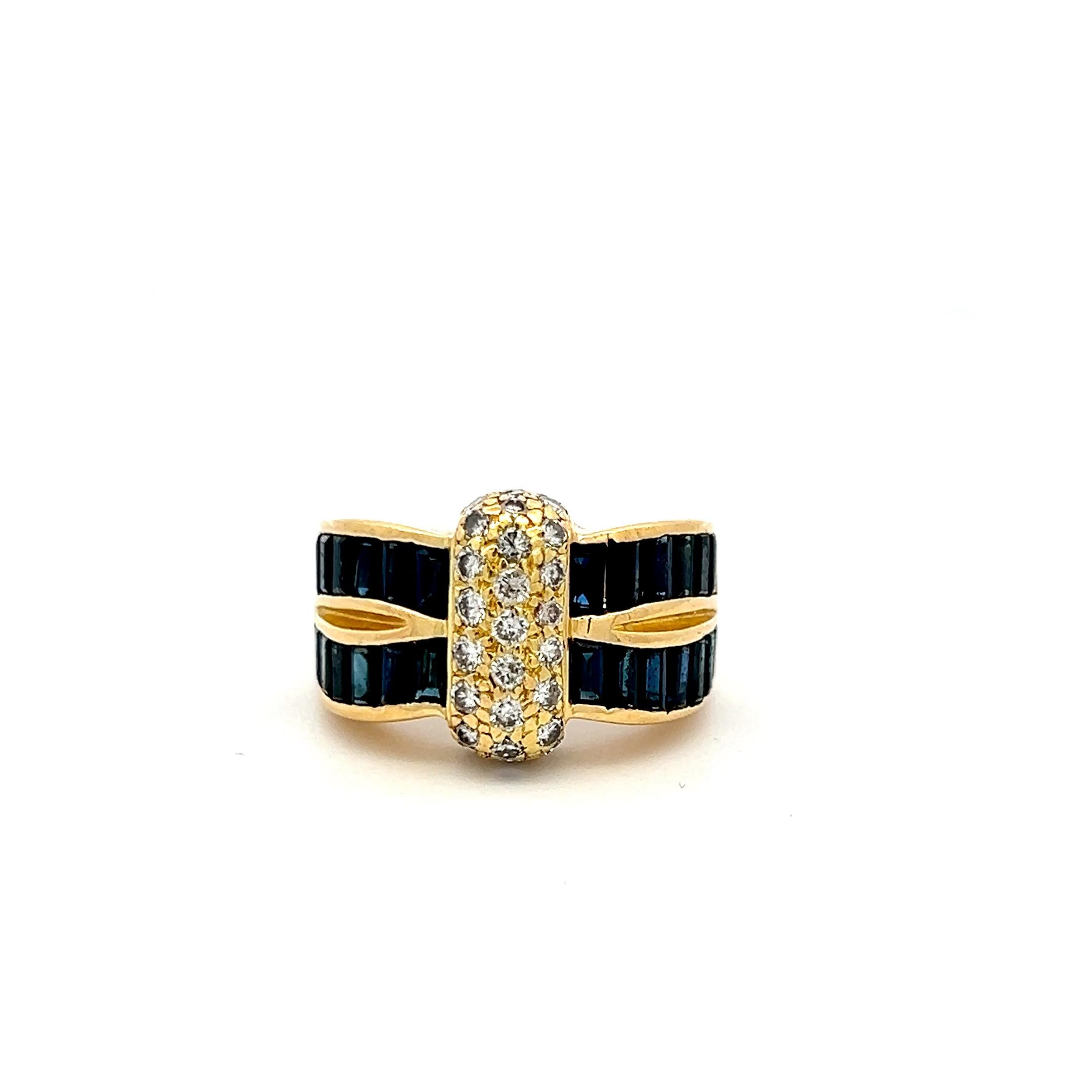 Donna Anello da cocktail Krypell con zaffiro da 1,50 carati e diamante rotondo da 0,66 carati 18K YG in vendita