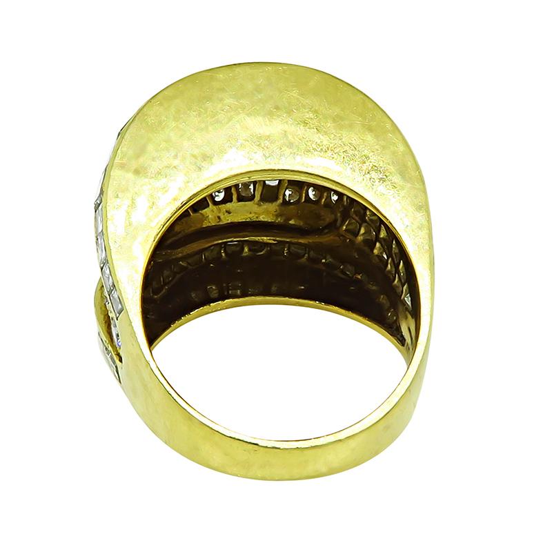 Krypell 4,00 Karat Diamant-Goldring aus Gold (Rundschliff) im Angebot