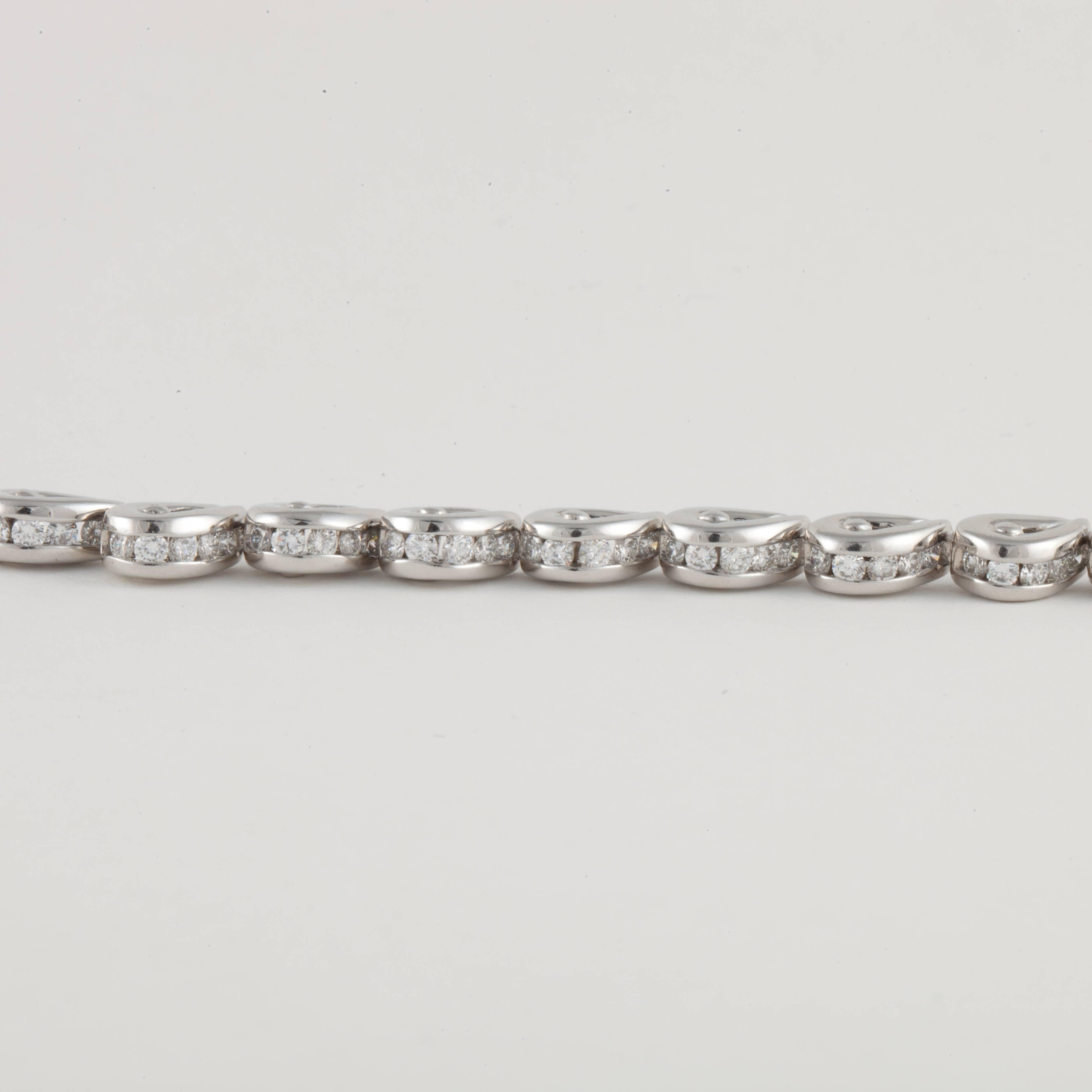 Women's Krypell Diamond Line Bracelet in Platinum For Sale