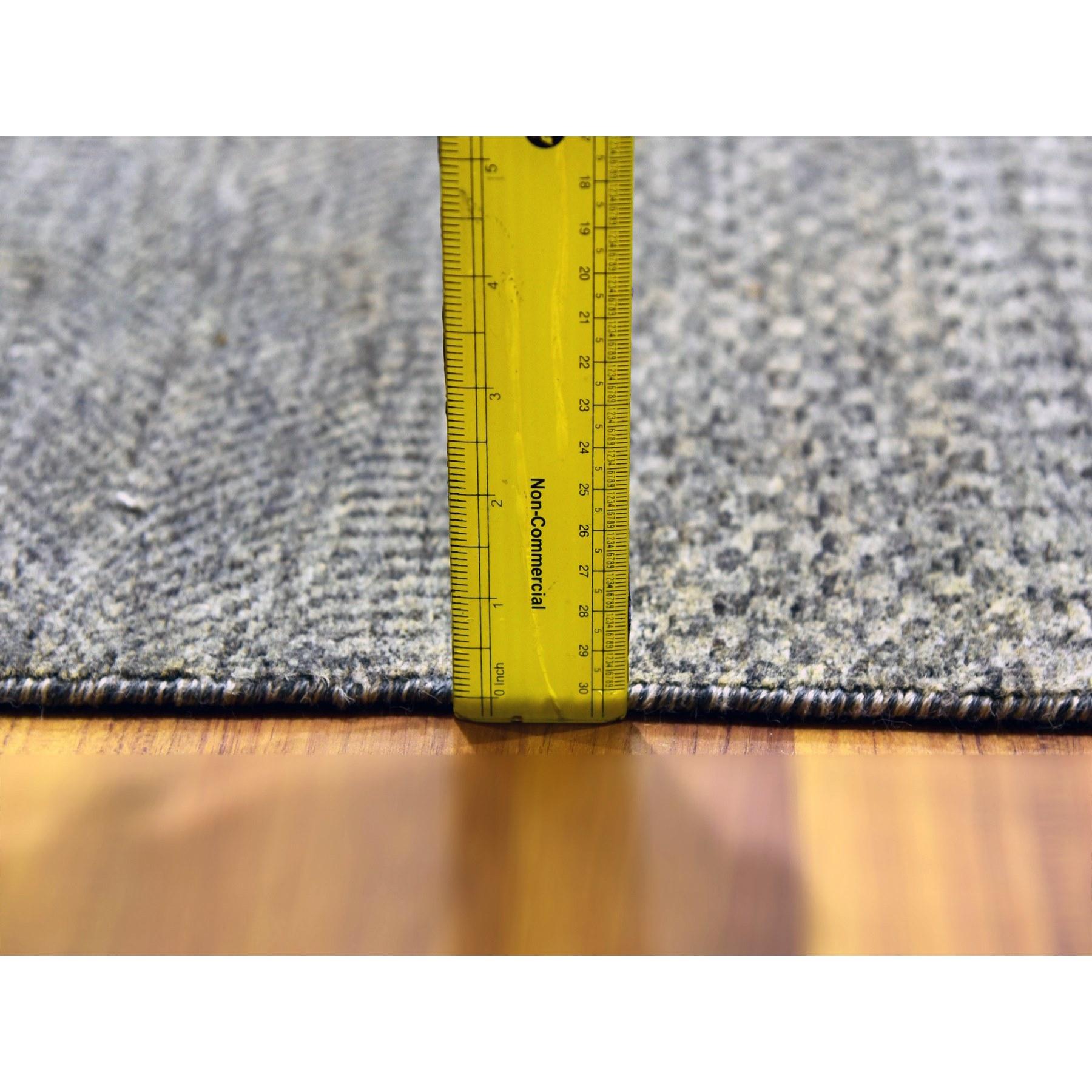 Krypton Gray, Tappeto Orientale Quadrato 12' x 12' in Lana Annodata a Mano dal Design Modern Grass in vendita 3