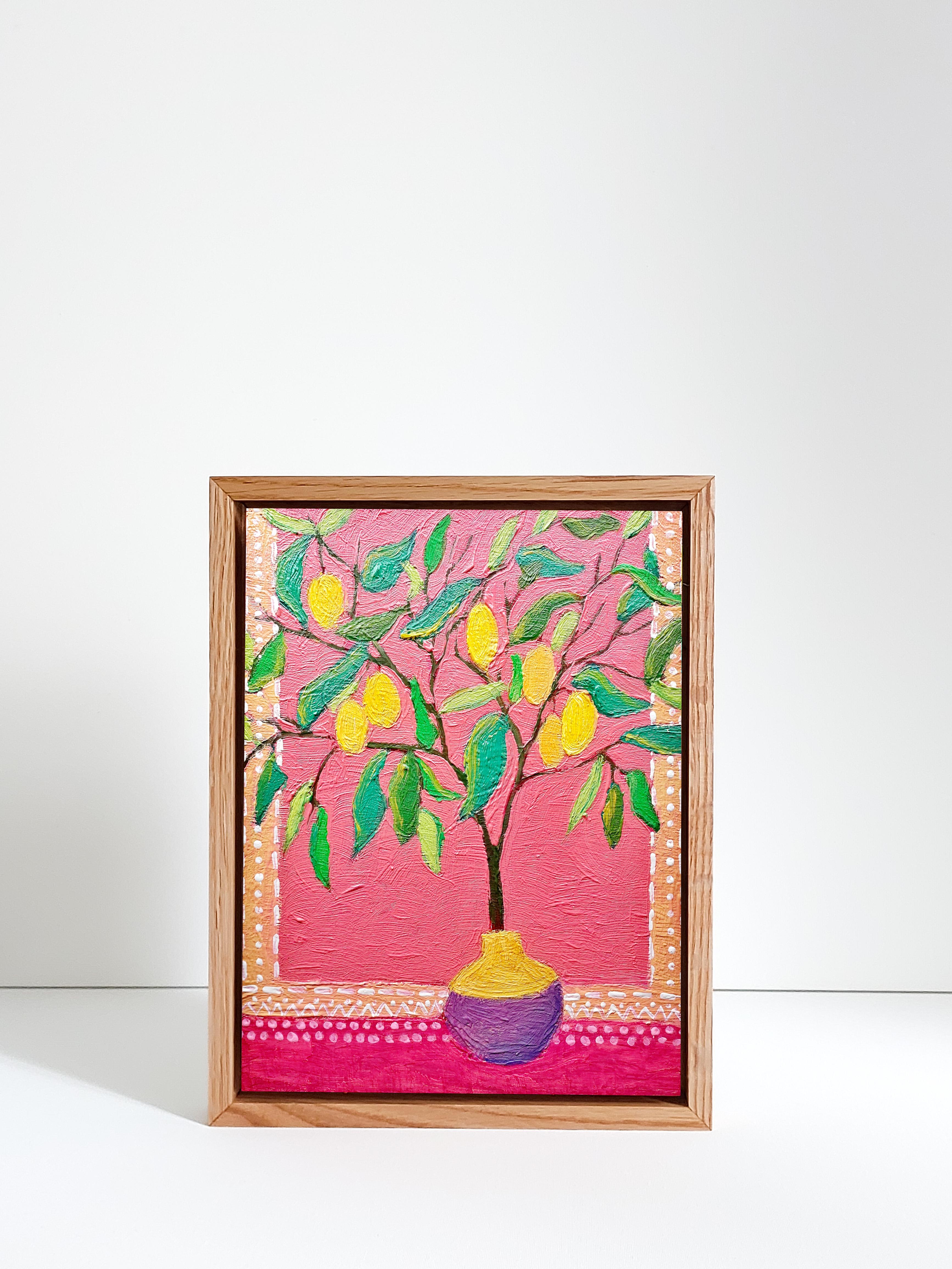 Albero di Limone Natura Morta Pittura ad Olio Ornamento Eclettico - Painting di Ksenia Tsyganyuk