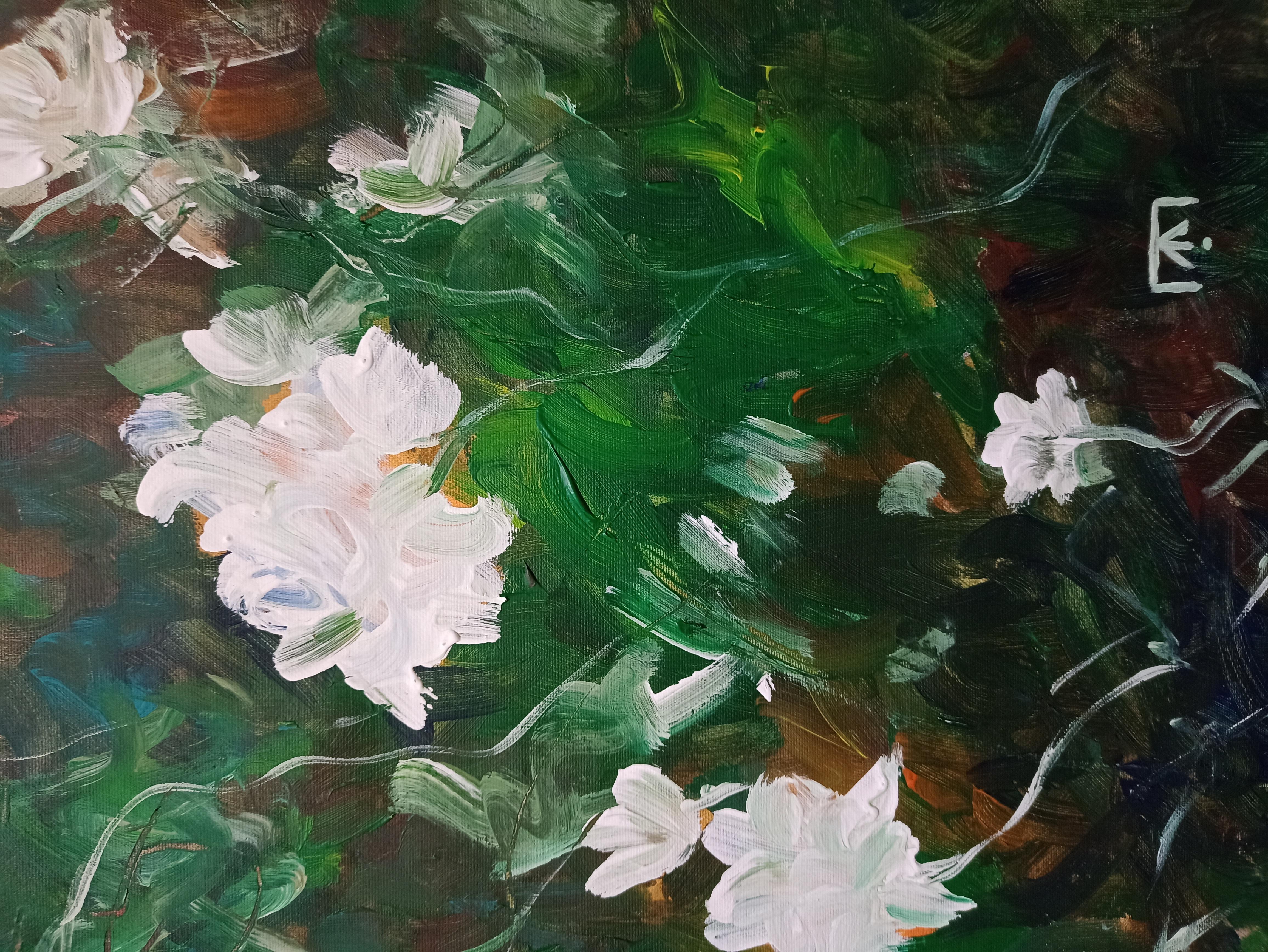 This work echoes the theme of a quiet inner decision — that moment when a willingness to open up to the light is born from within. White blossoms appear as a language of softness that transforms into strength, and the movement within the composition