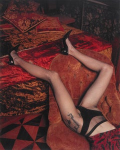 Photographie Broken but not Crushed 49" x 39" en édition de 3 par Kseniya Vashchenko