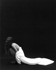 Photographie Die Libelle 39" x 31" en édition de 7 par Kseniya Vashchenko