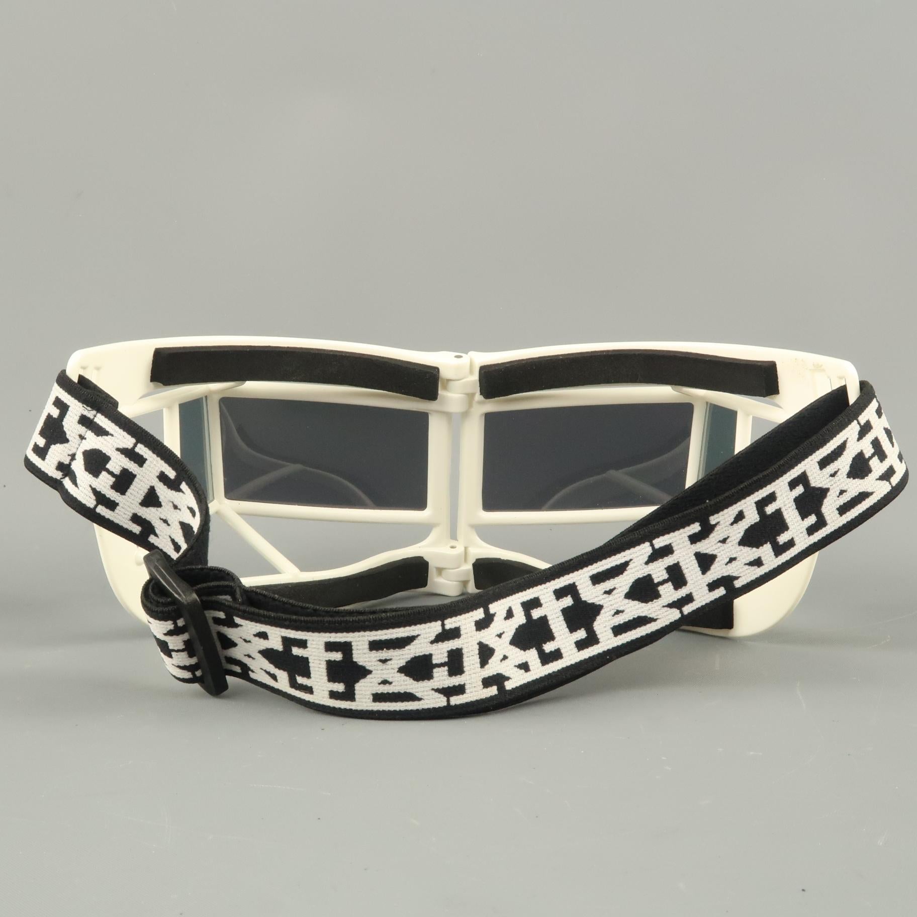 KTZ by Linda Farrow White Geometric Mask Goggle Sunglasses In Excellent Condition In San Francisco, CA