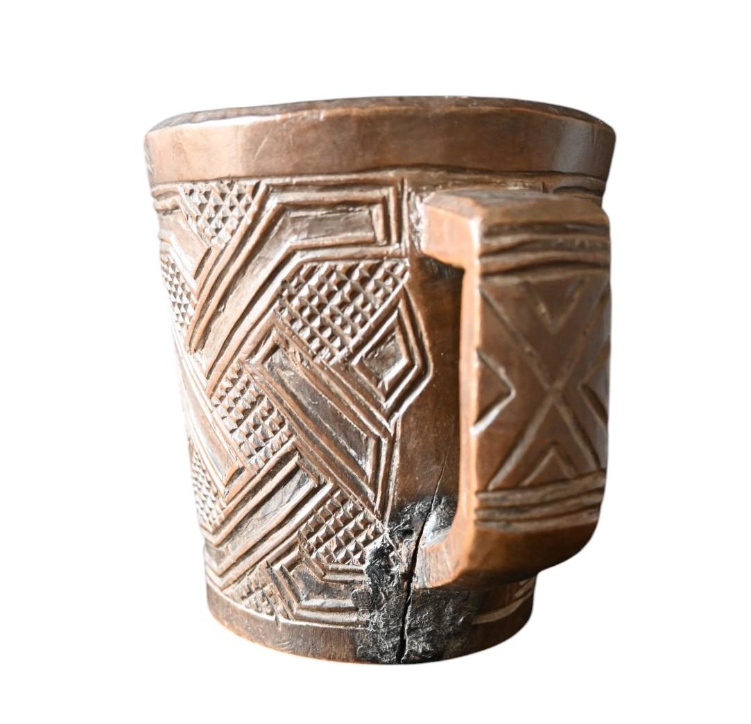 Kuba Palm Weinbecher - DR Kongo, Anfang bis Mitte des 20. (Kongolesisch) im Angebot