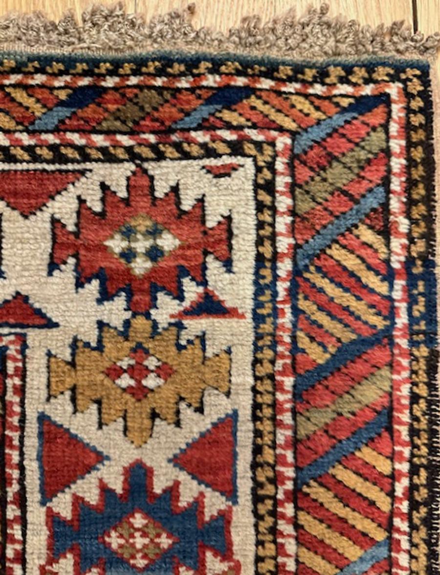 Lana Kuba rug in vendita