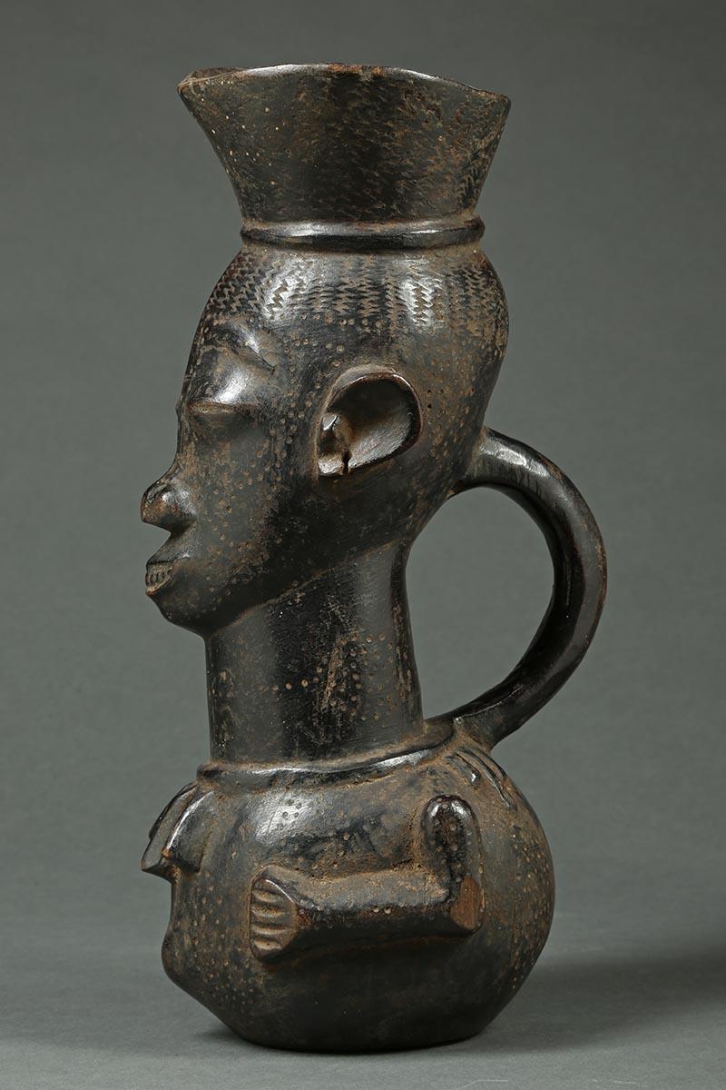 Kuba Tribal African Palm Wine Cup, Congo, Africa In Good Condition In Point Richmond, CA