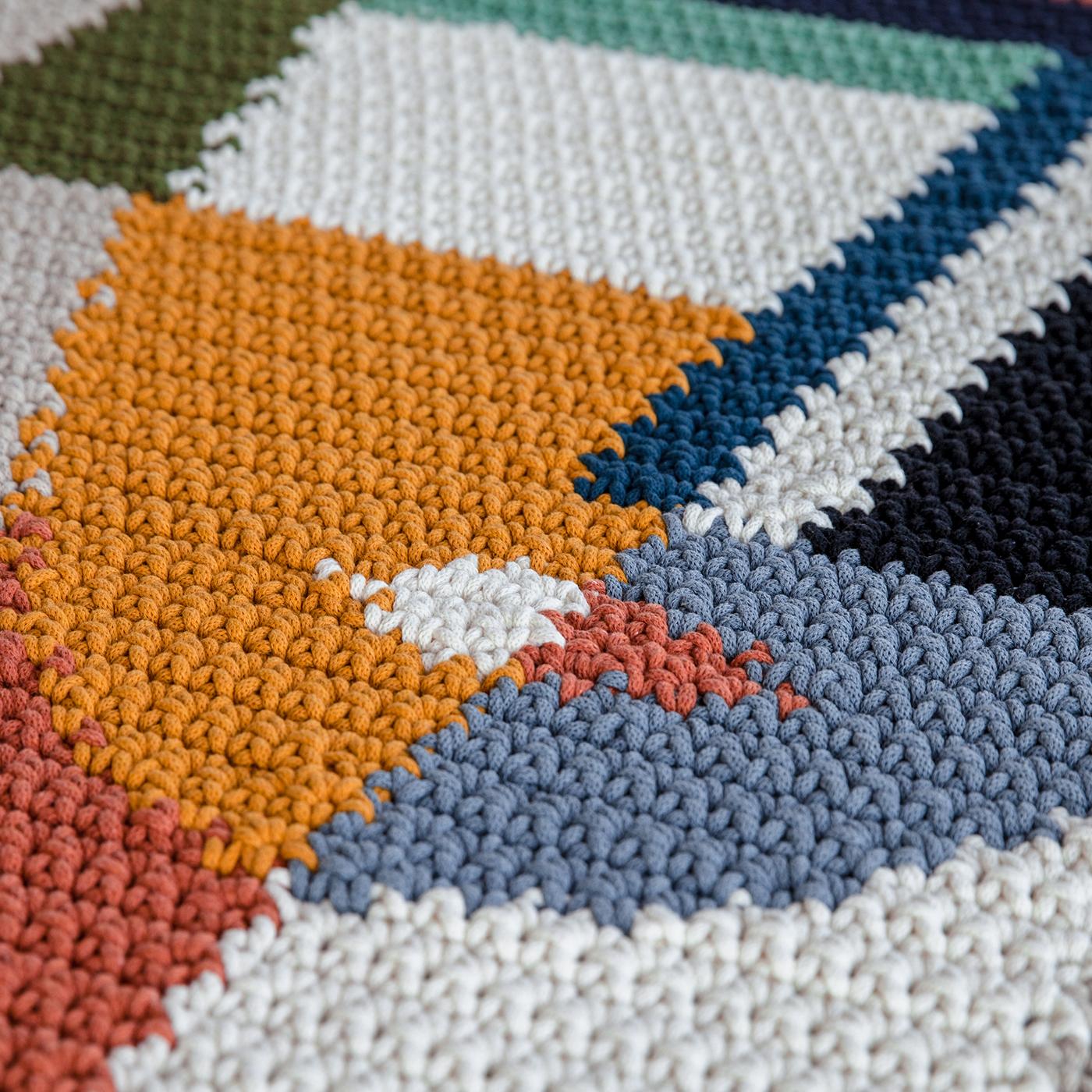 Kubel Head Rug im Zustand „Neu“ in Milan, IT