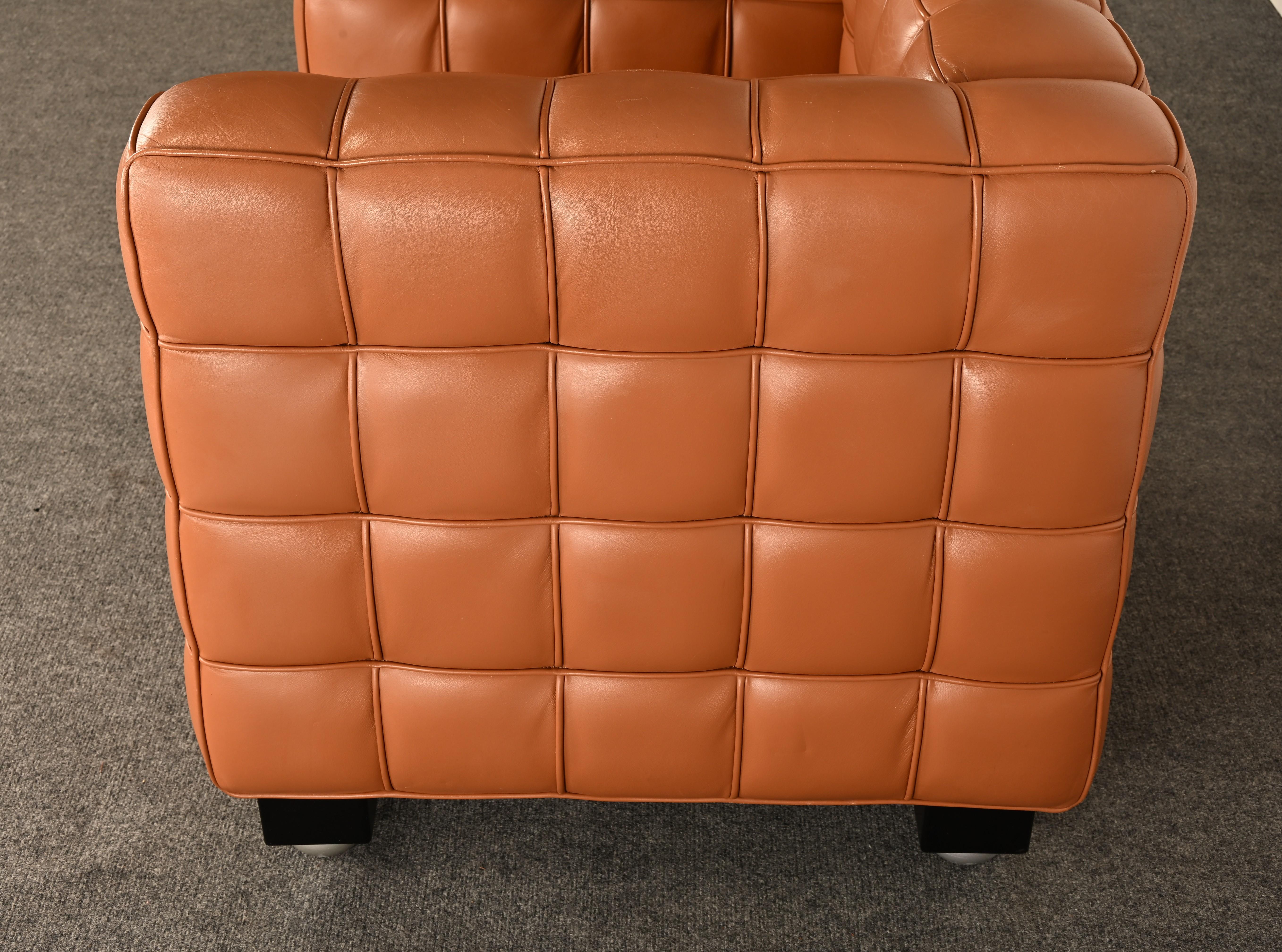 Cuir Fauteuil en cuir Kubus par Josef Hoffmann pour Wittmann, années 1980 en vente