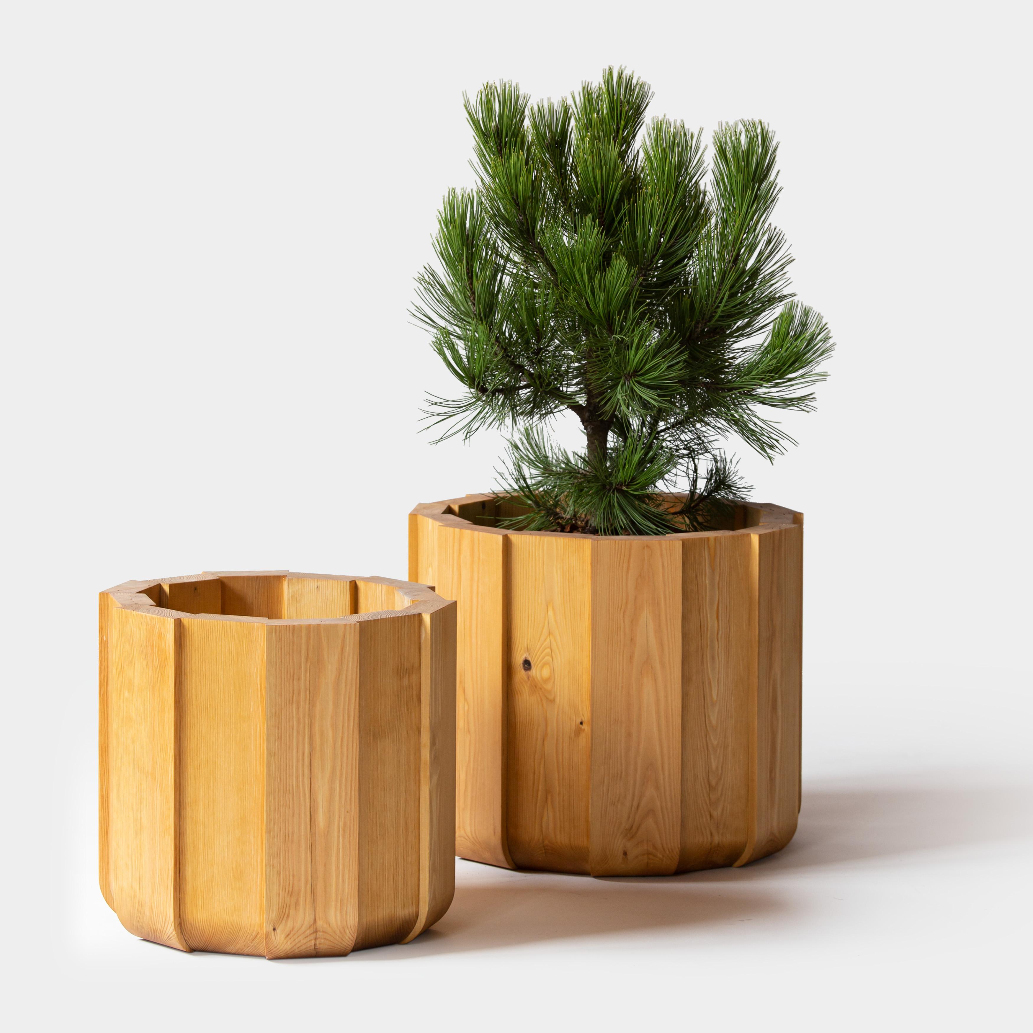 Kugge 52 Flower Pot from Ringvide, Pine, Natural or Pigmented Oil, Scandinavian For Sale