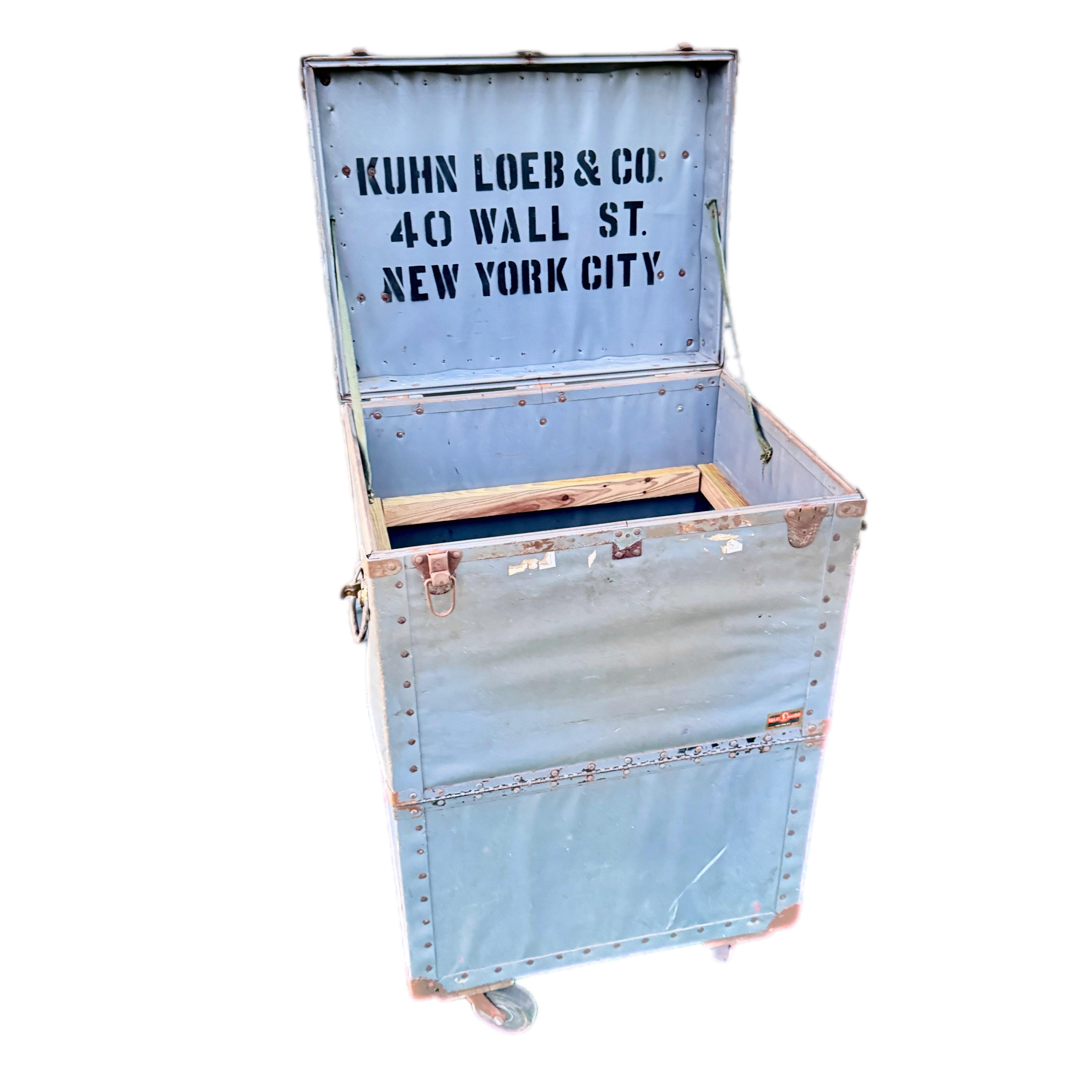 Kuhn, Loeb, Co. Wall-Street-Bankkoffer, ca. 1920er Jahre im Angebot 2