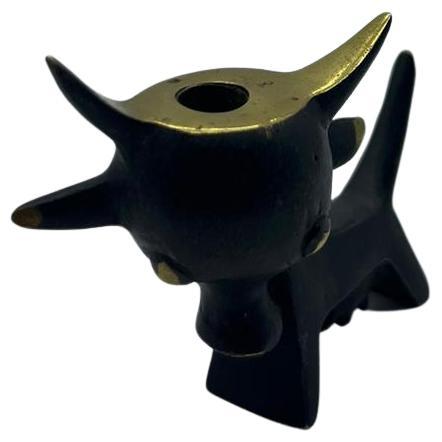 Porta stuzzicadenti a forma di mucca di Walter Bosse, Herta Baller, ottone, circa anni '50
