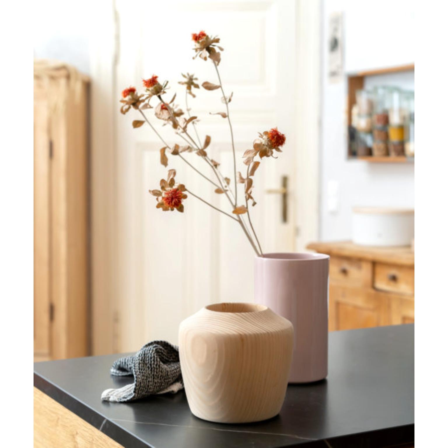 Vinoteca y jarrón Kula de porcelana esmaltada rosa oscuro by Frau Caze en Nuevo estado para la venta en Geneve, CH