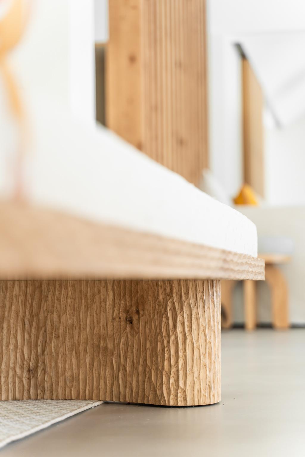 Kumo bench - Solid Oak Stool with Premium Upholstery and Sculptural Detail For Sale 2