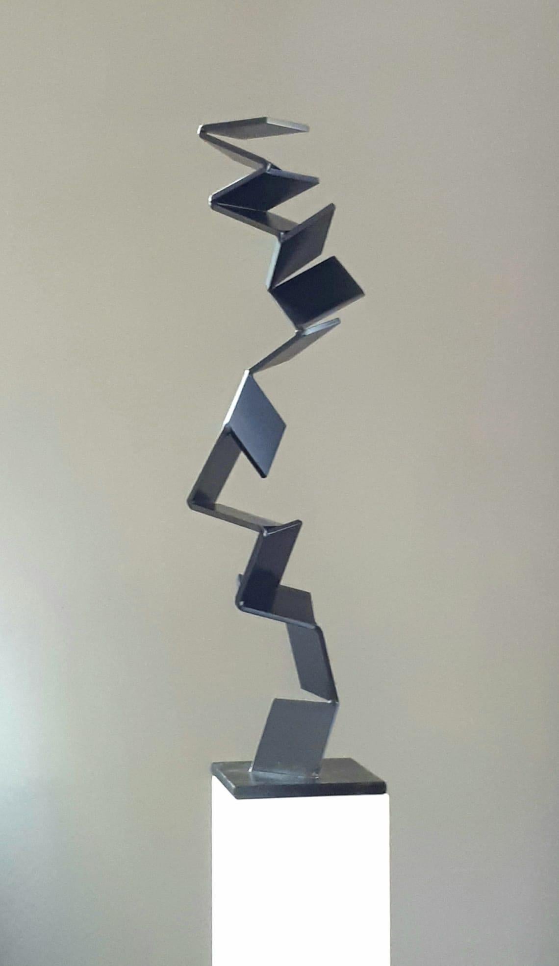 Aspiring Path by Kuno Vollet - Contemporary Blue Steel sculpture for Outdoors For Sale 4